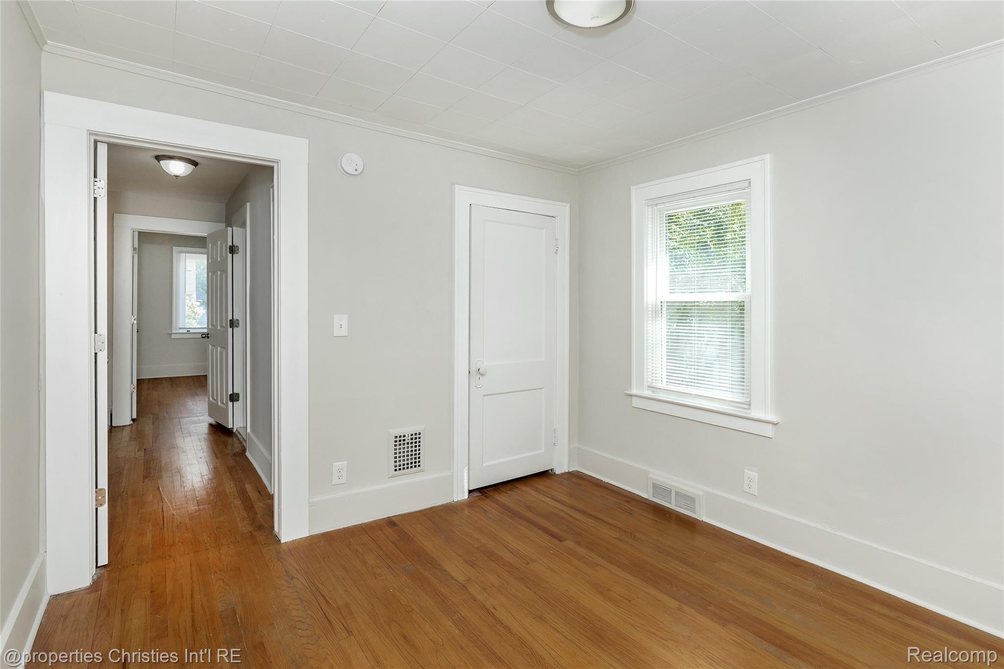 316 Spencer Street Property Photo 14
