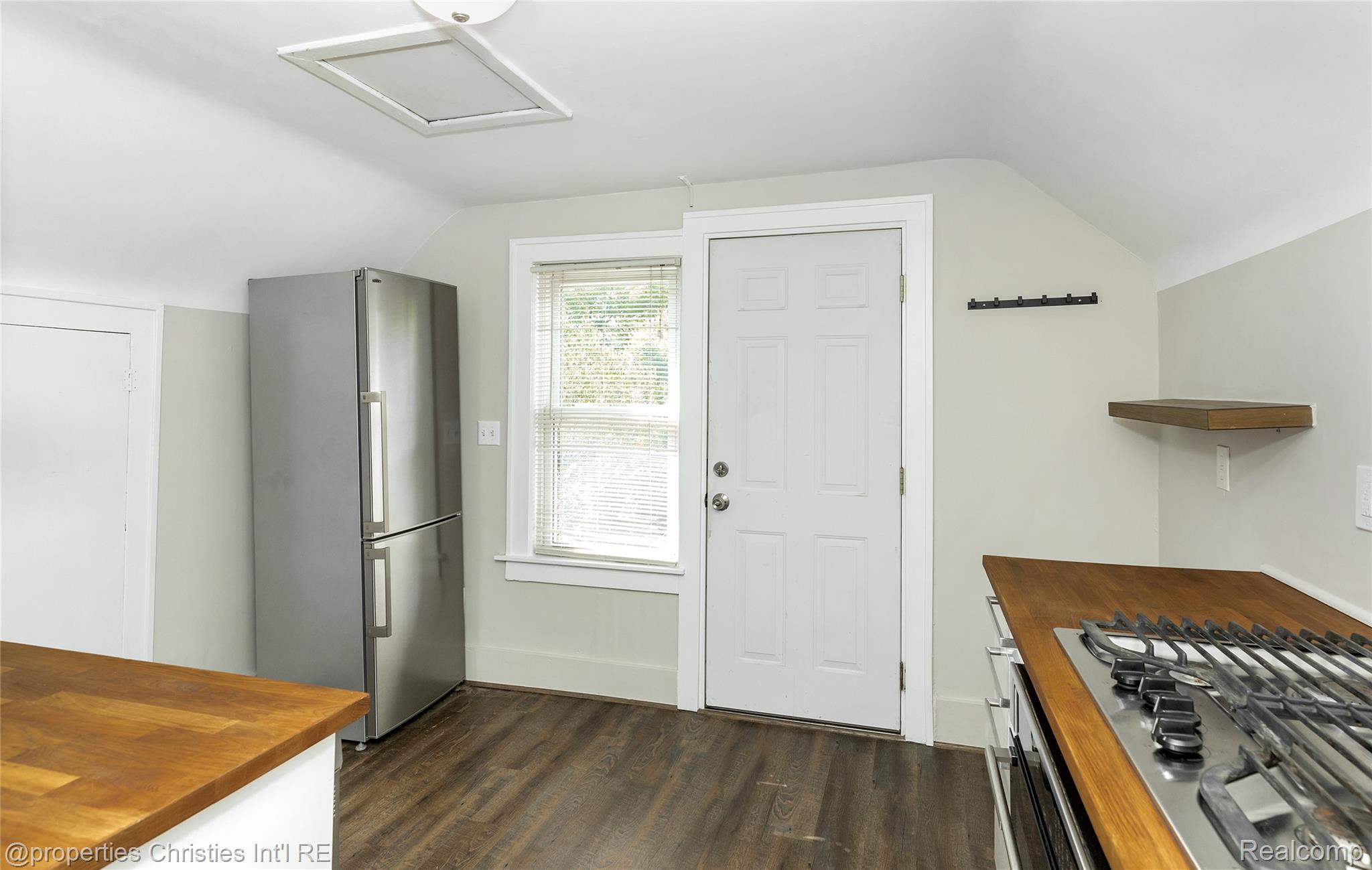 316 Spencer Street Property Photo 23