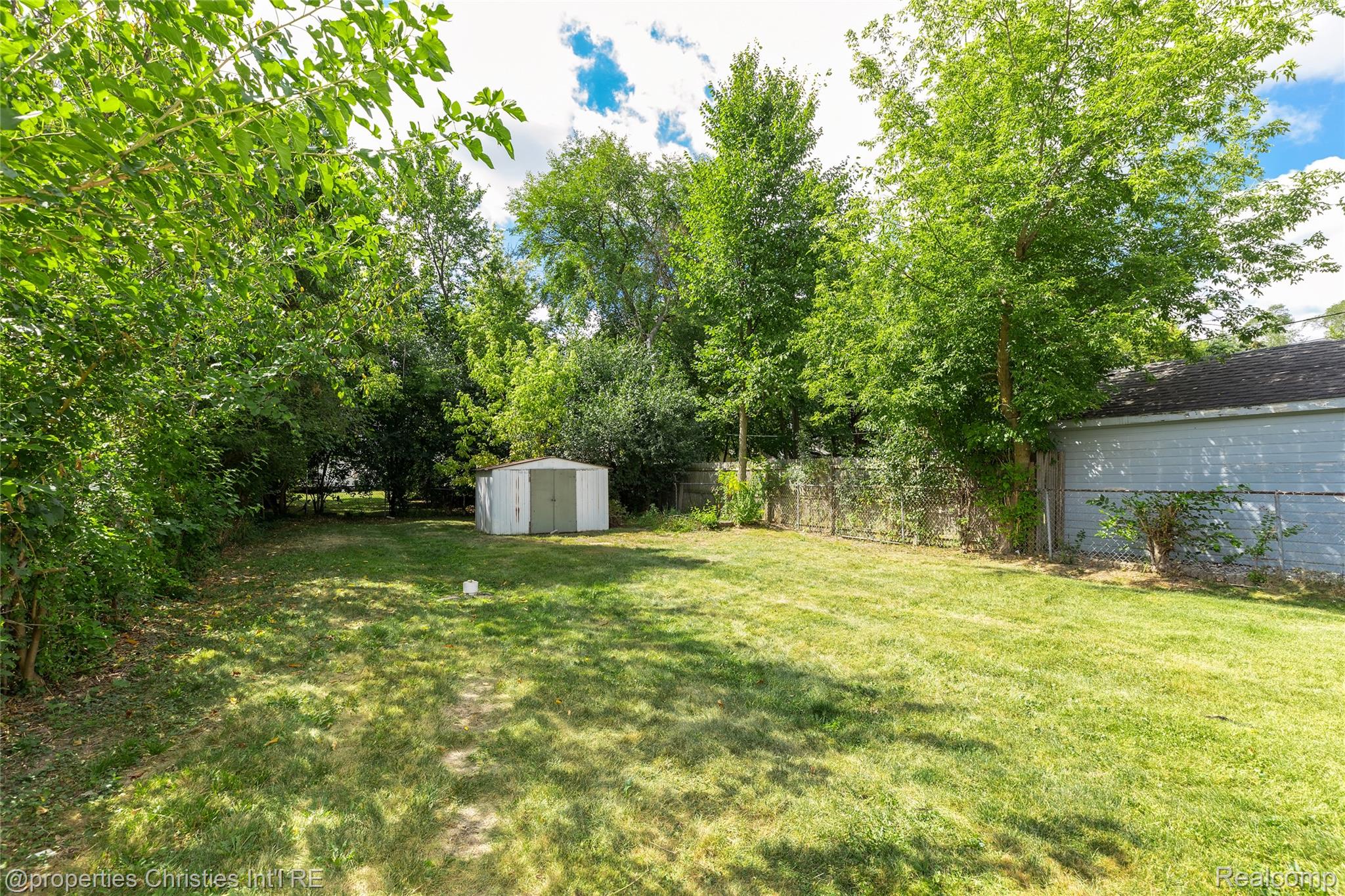 316 Spencer Street Property Photo 34