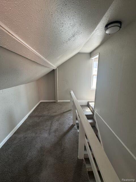 10006 Auburn Street Property Photo 19
