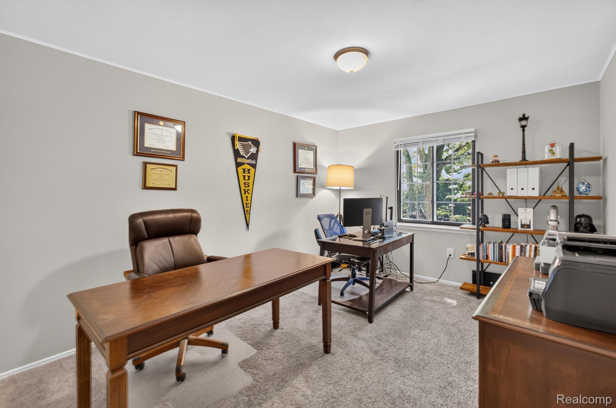 25184 Maplebrooke Drive Property Photo 29