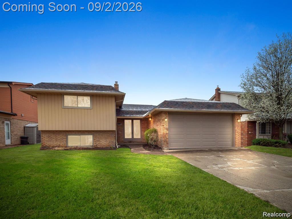 4288 Lin Drive Property Photo 1