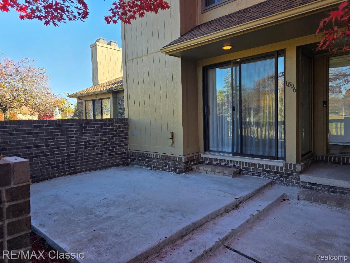 1806 S Hill Boulevard Property Photo 23