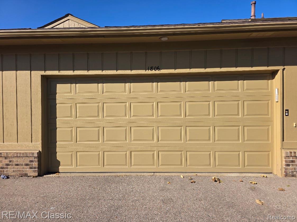 1806 S Hill Boulevard Property Photo 38