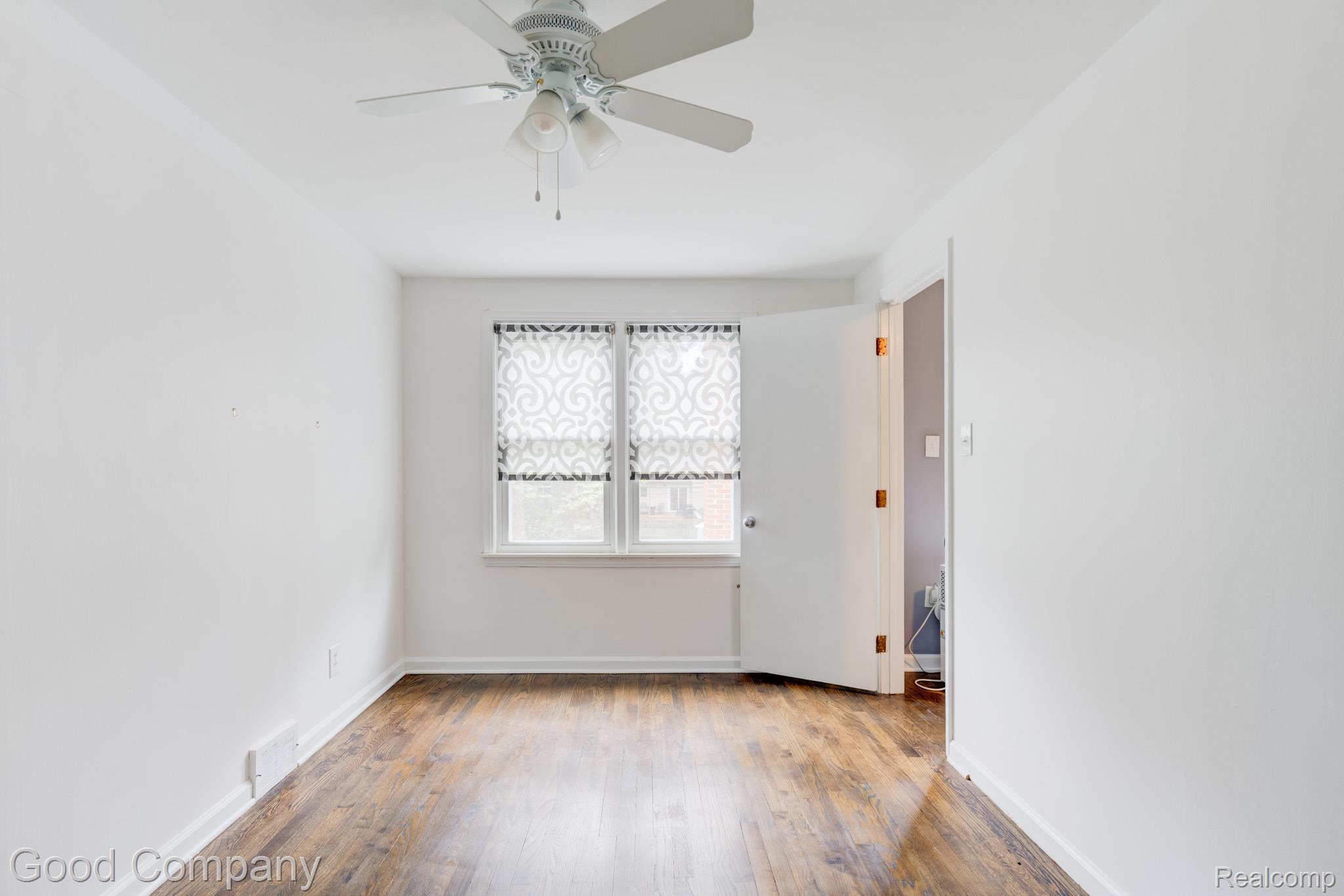 1024 Wyandotte Avenue Property Photo 34