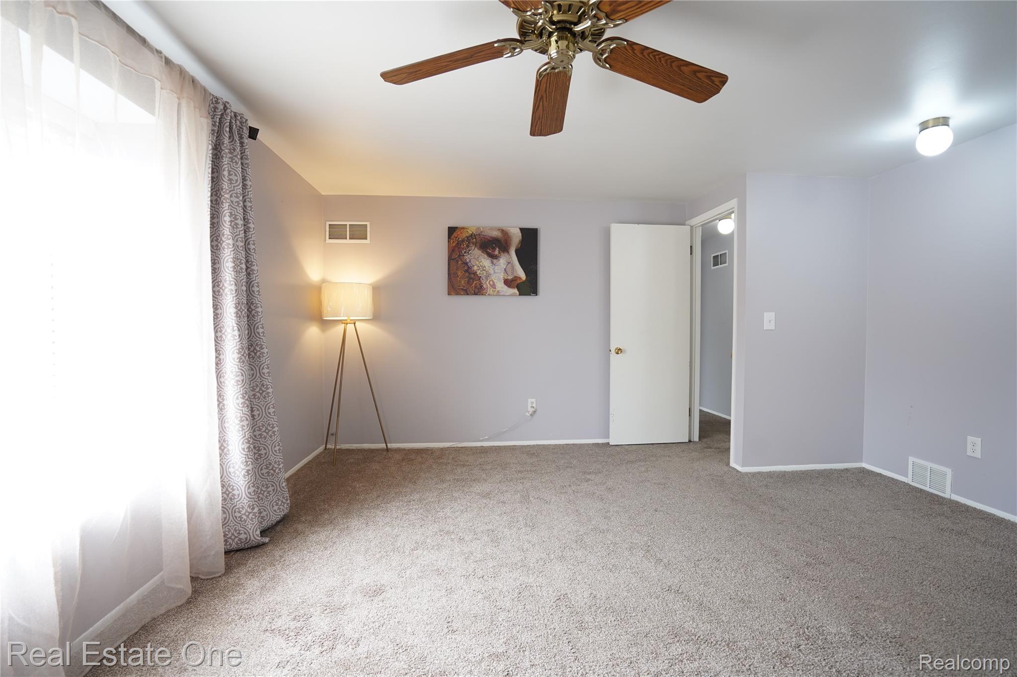 29612 City Center Drive 1 Property Photo 21