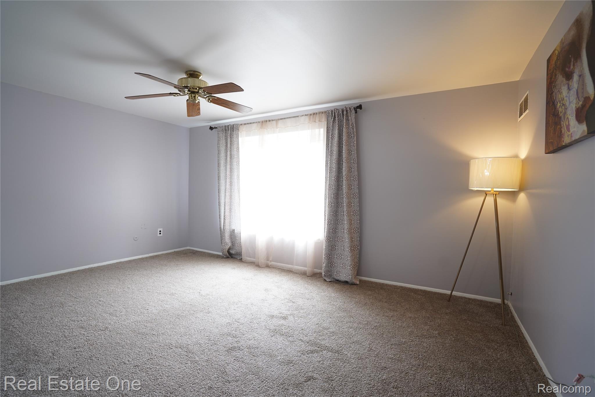 29612 City Center Drive 1 Property Photo 25