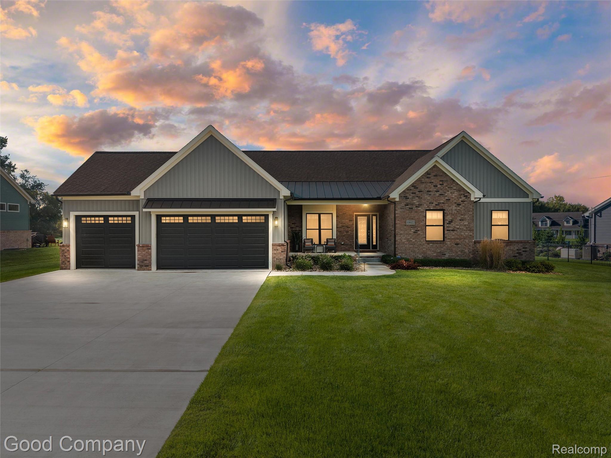 10022 Quarry Ridge Road Property Photo 1