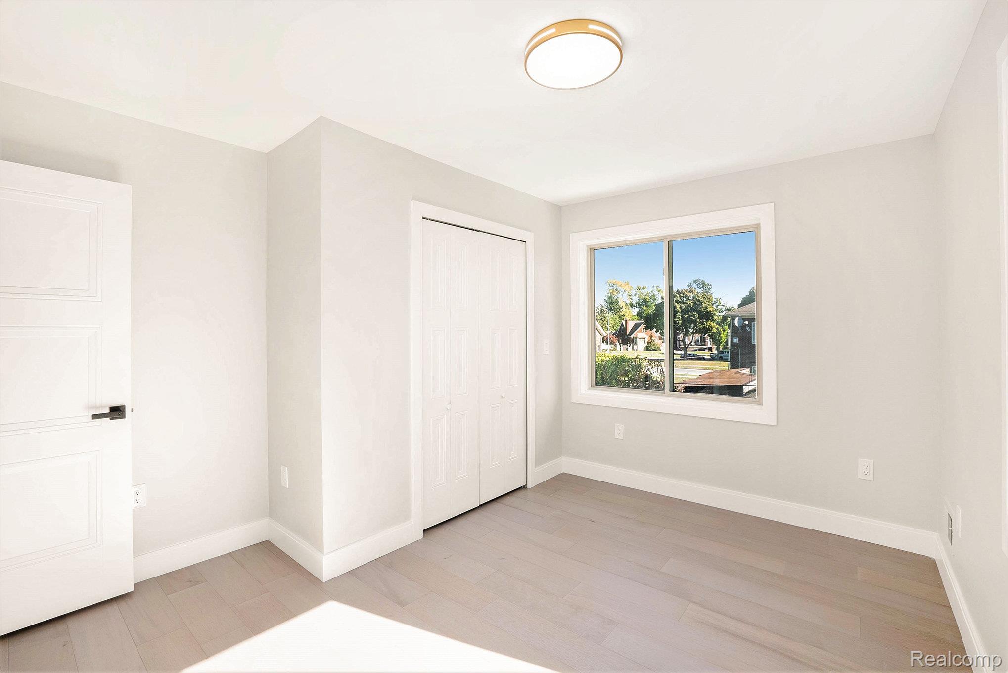 7634 Pinehurst Street Property Photo 21