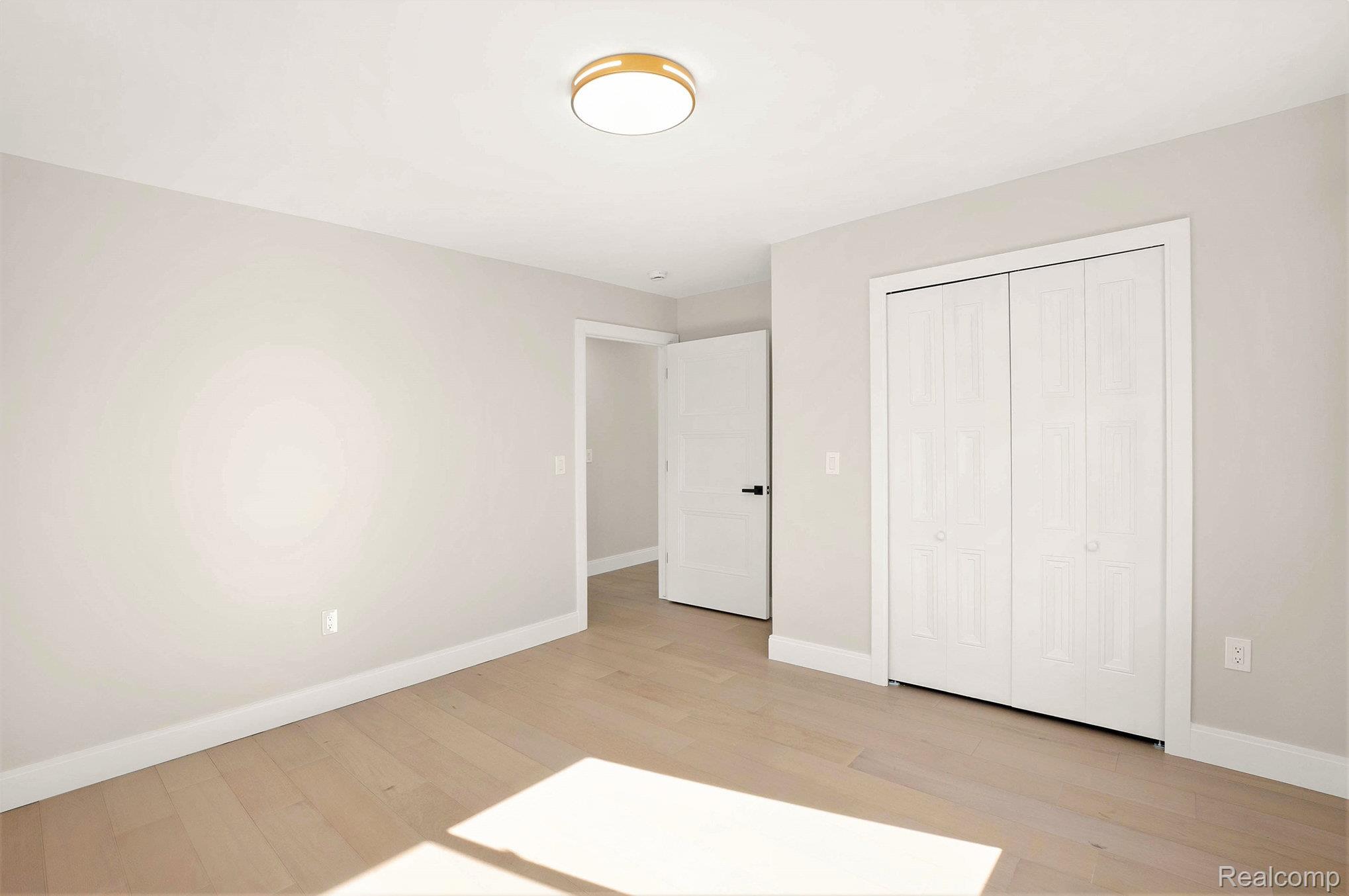 7634 Pinehurst Street Property Photo 22