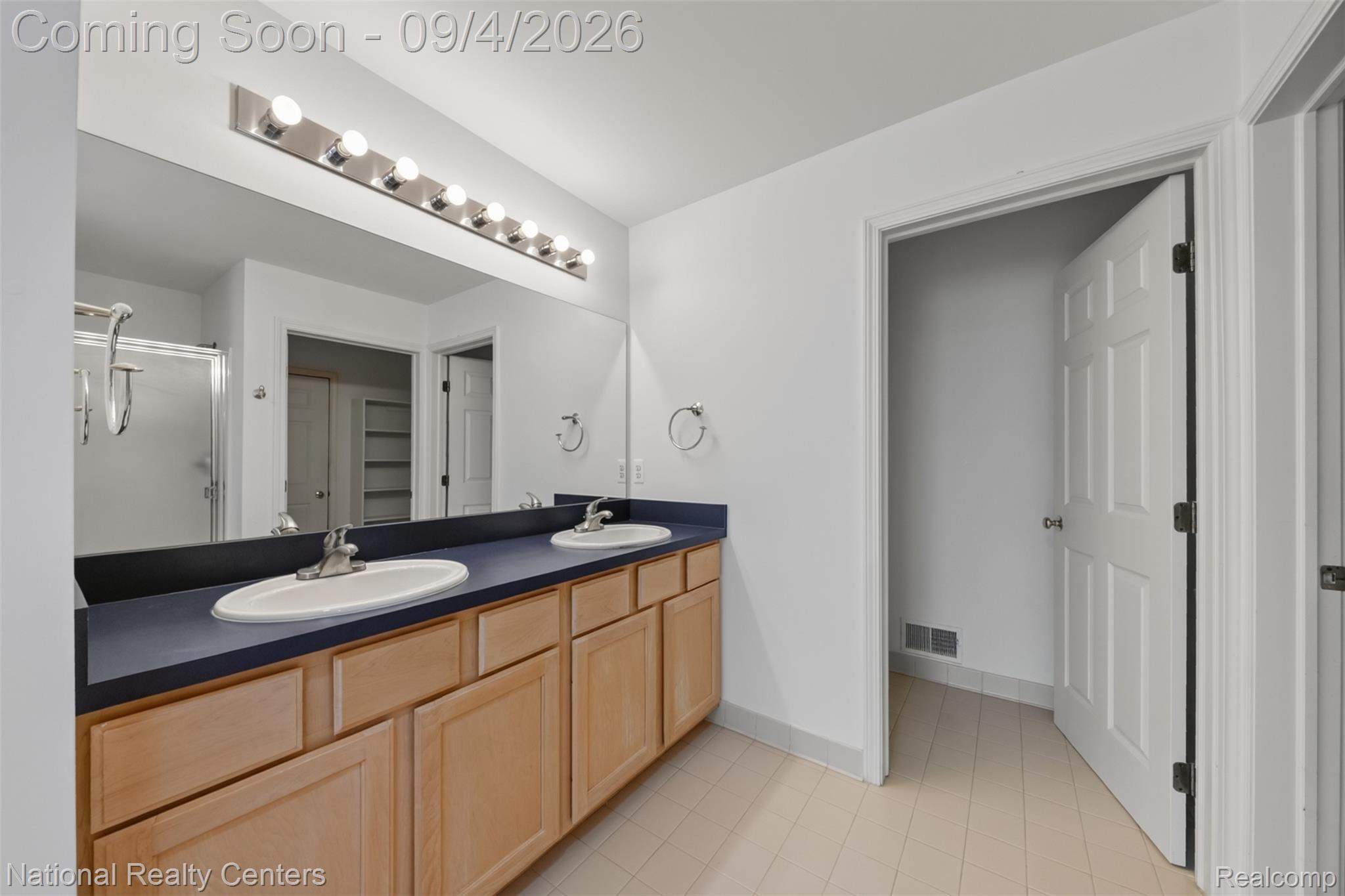 2707 Cook Creek Drive Property Photo 31