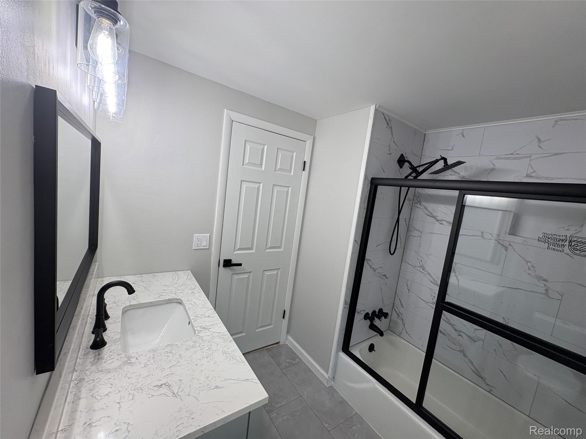 5620 Old Carriage Lane Property Photo 40
