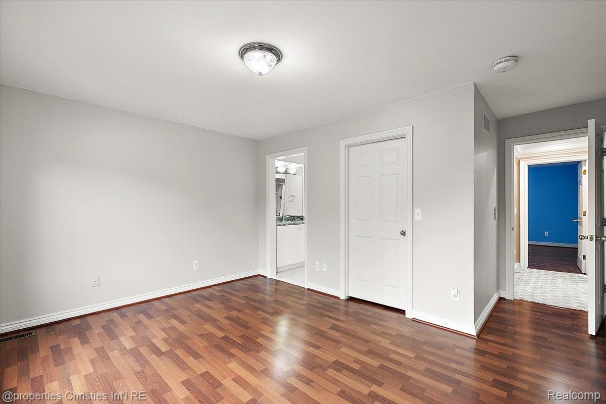 5173 Serena Dr Property Photo 53