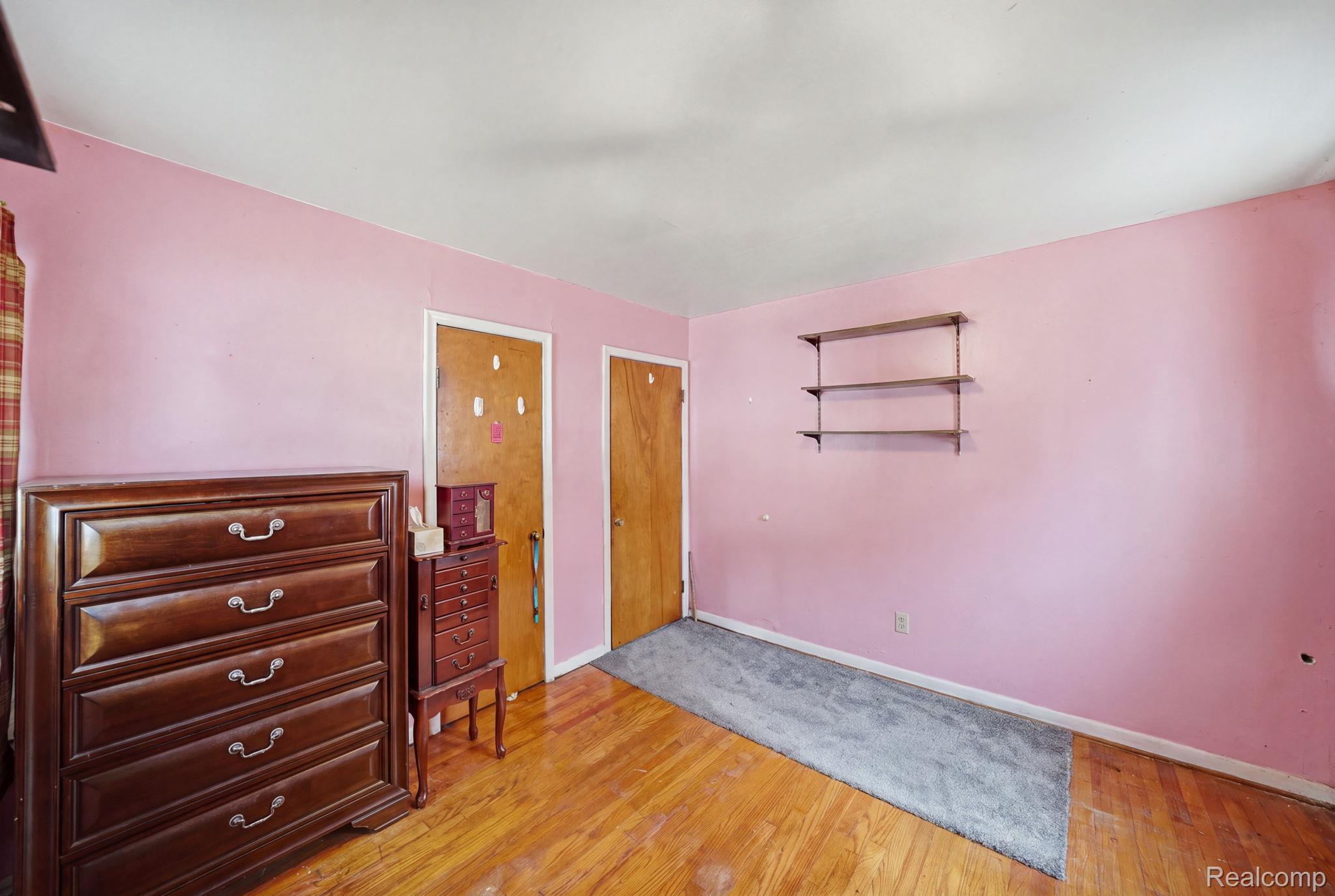 27361 Osmun Street Property Photo 11