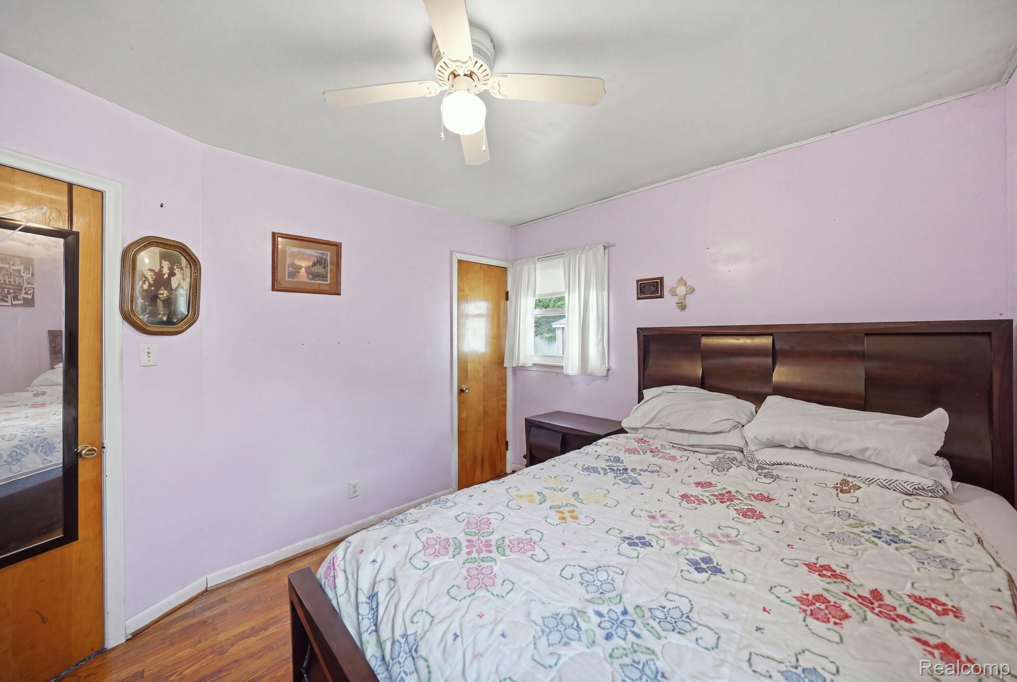 27361 Osmun Street Property Photo 14