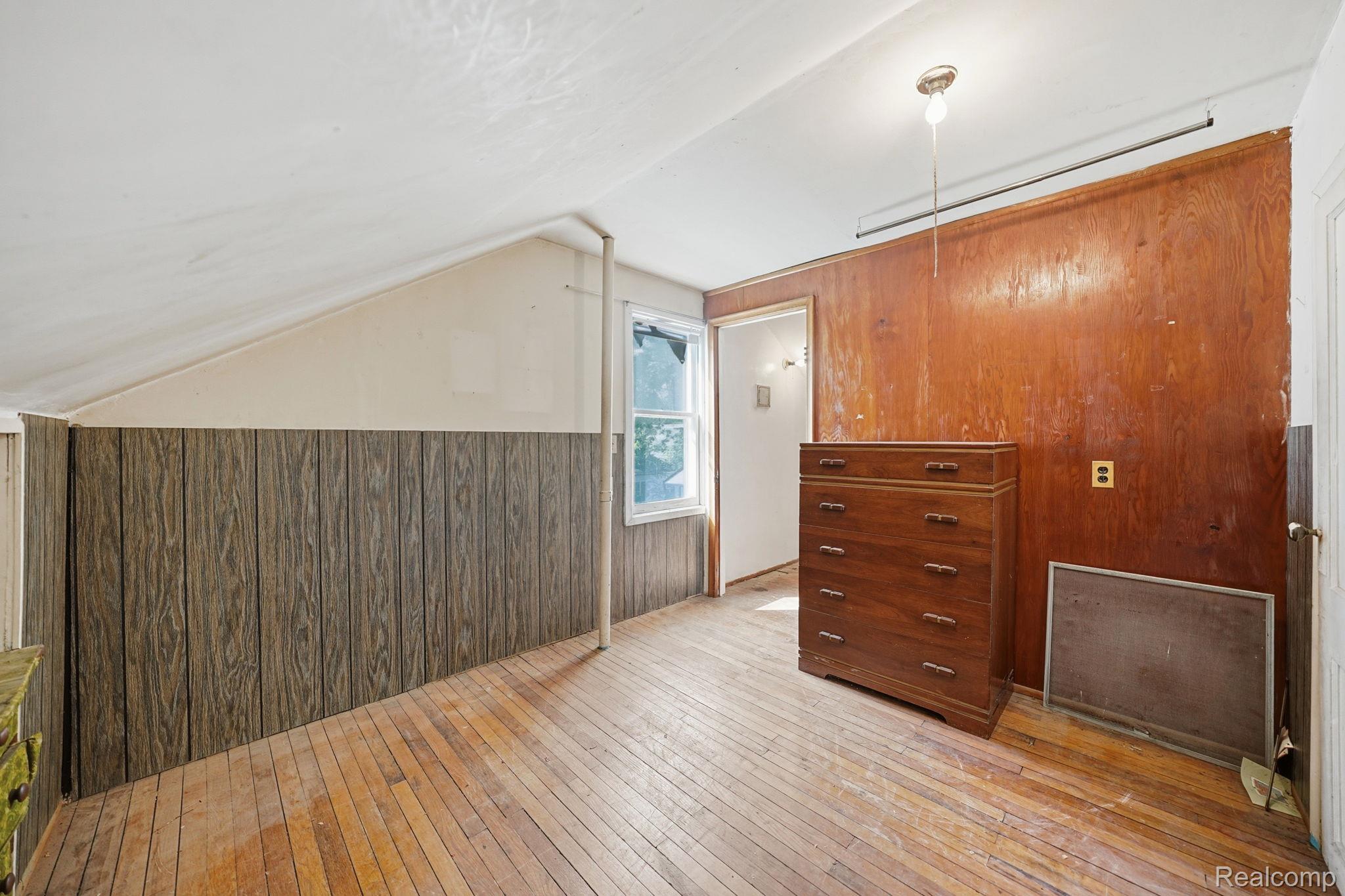 27361 Osmun Street Property Photo 22