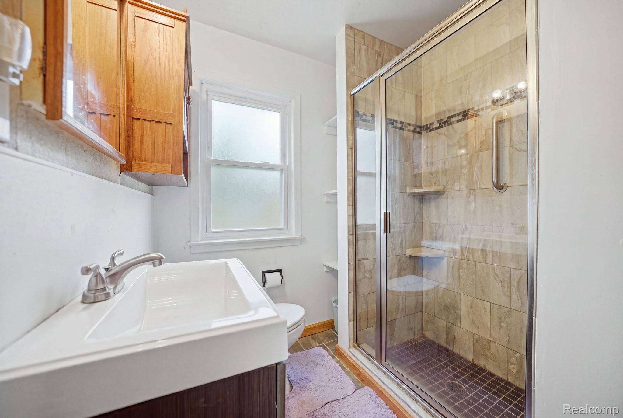 27361 Osmun Street Property Photo 24
