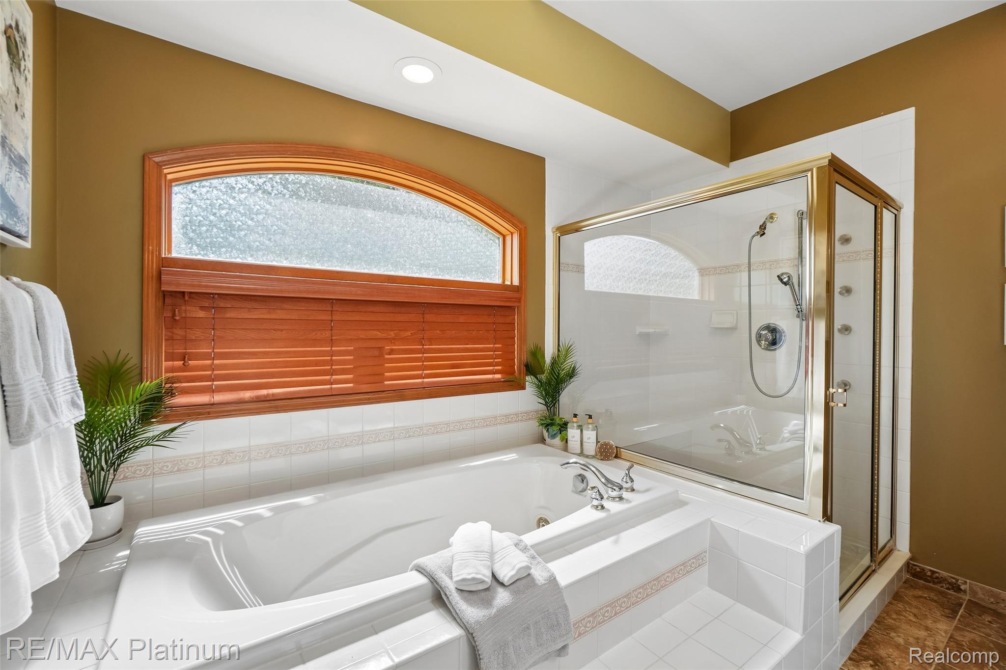 10688 Eagle Ravine Drive Property Photo 19