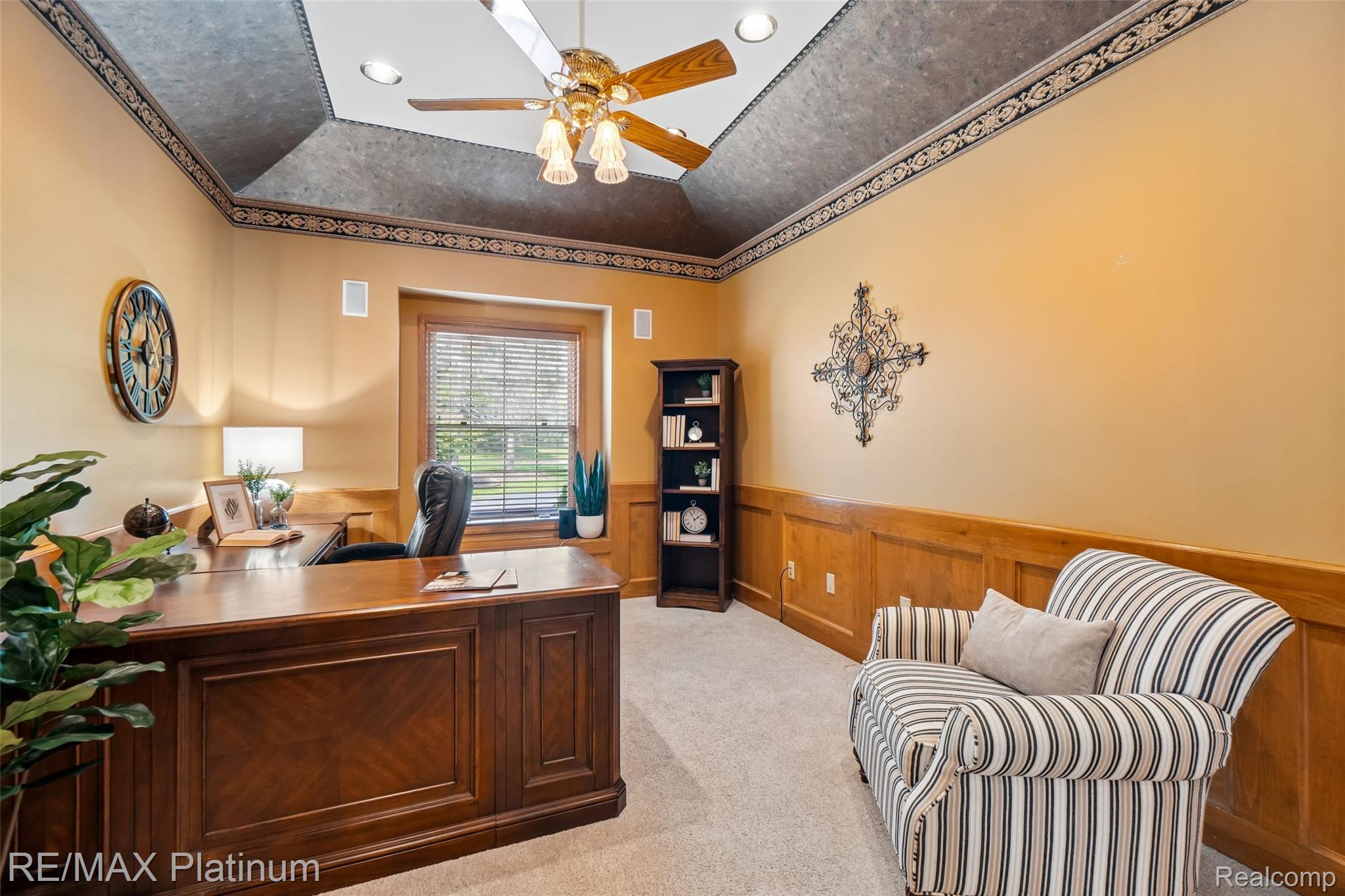 10688 Eagle Ravine Drive Property Photo 22