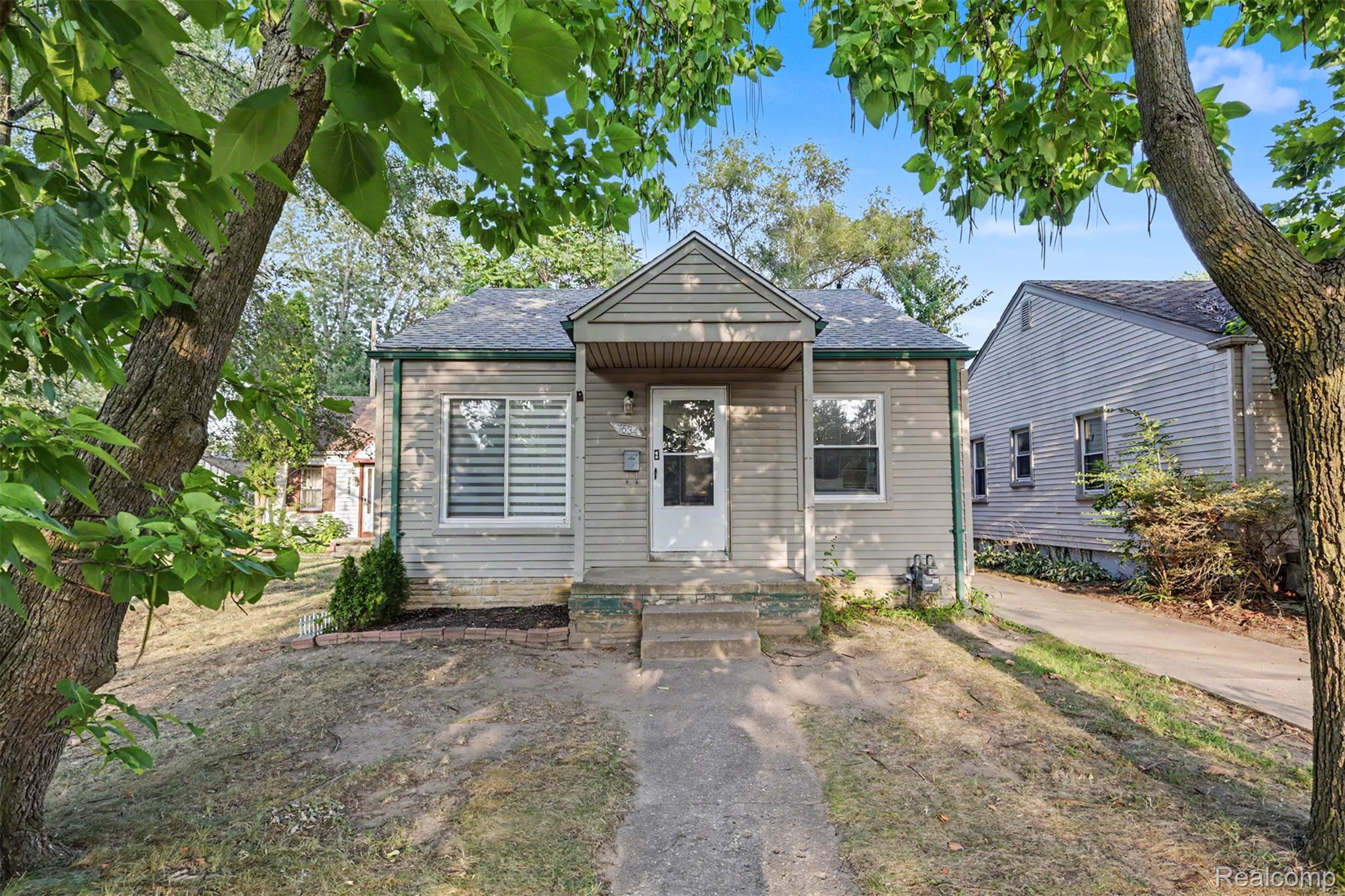 7634 Hazelton Street Property Photo 1