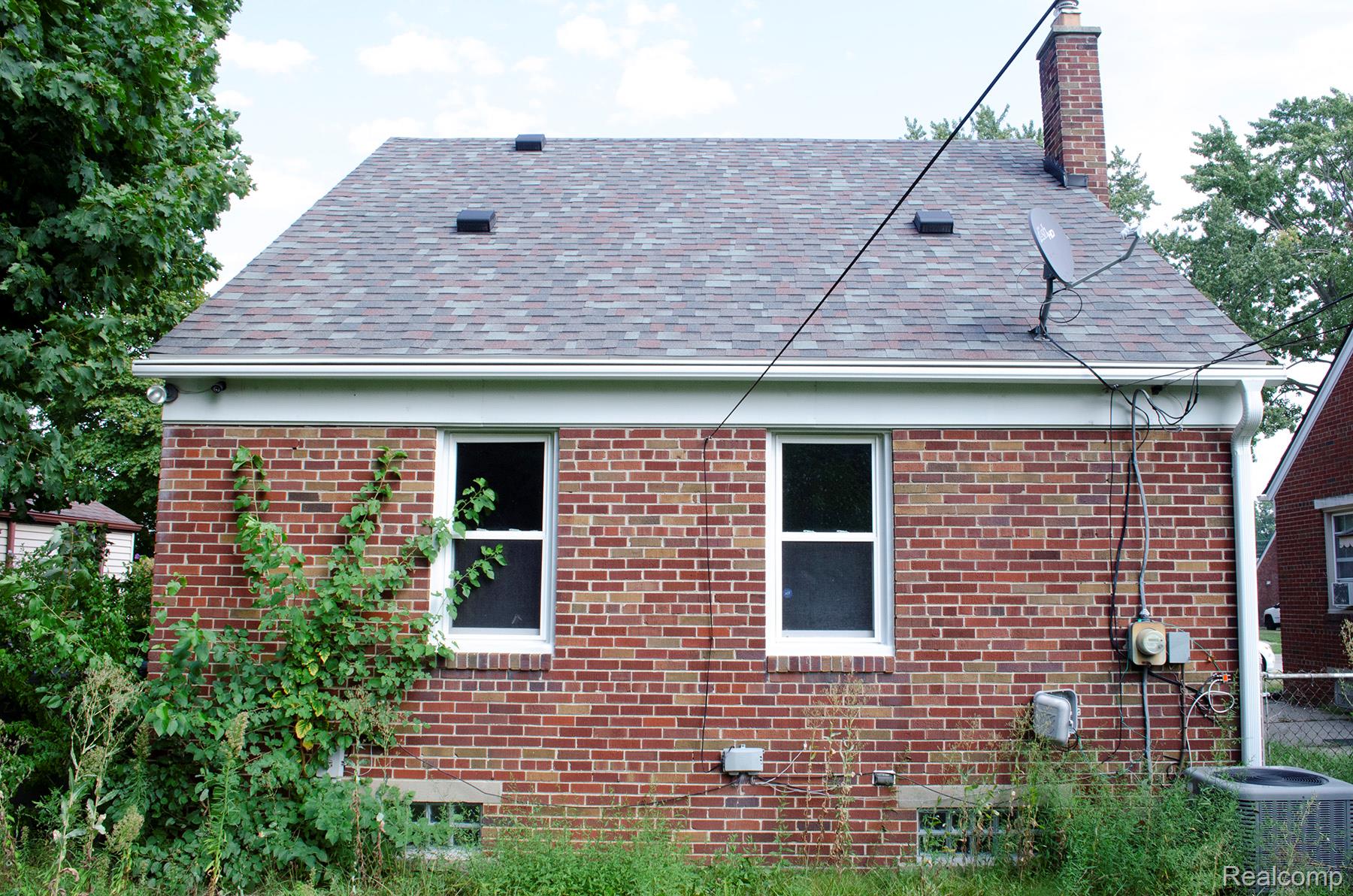 1833 Mayburn Street Property Photo 2