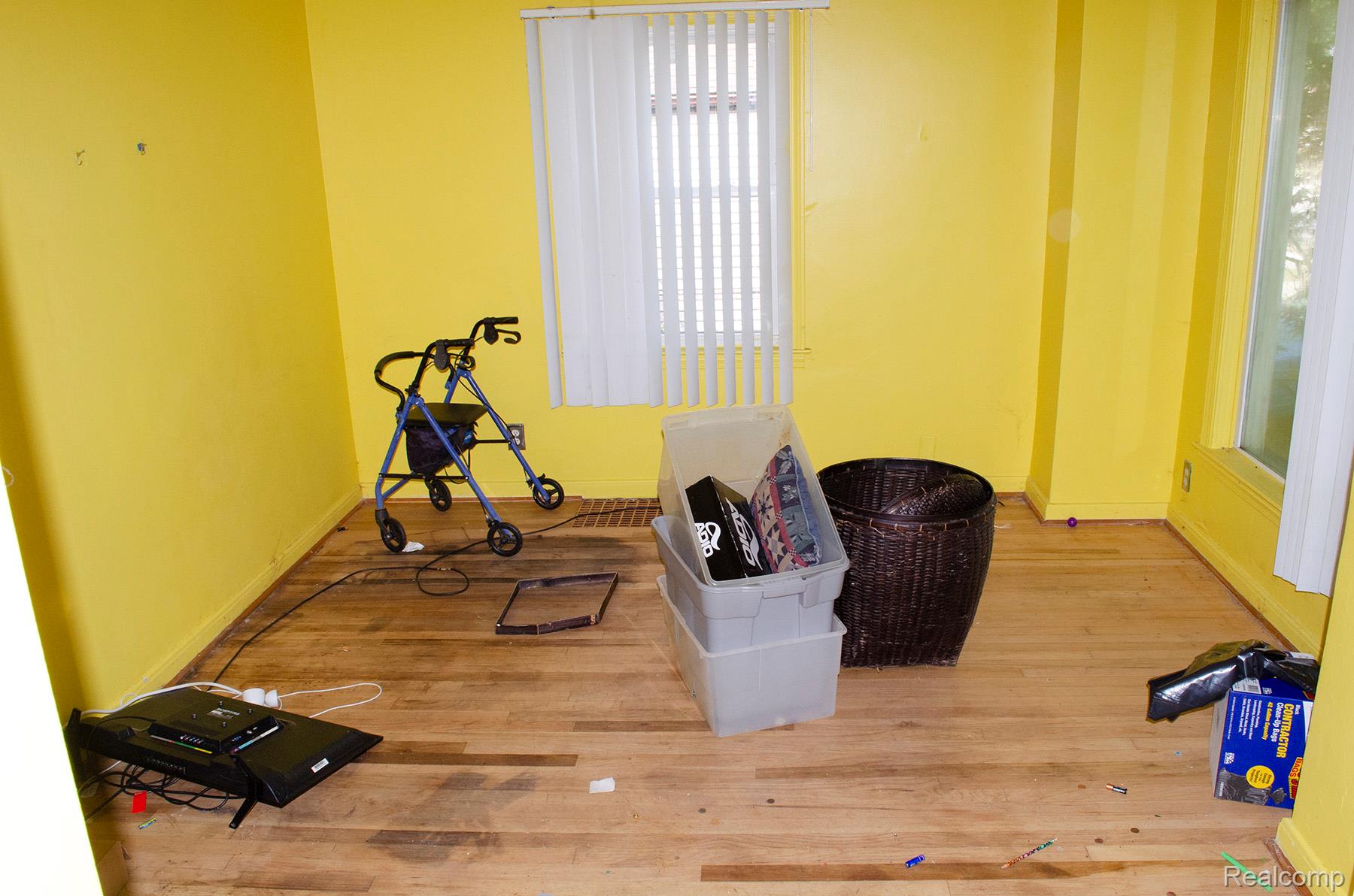 1833 Mayburn Street Property Photo 9