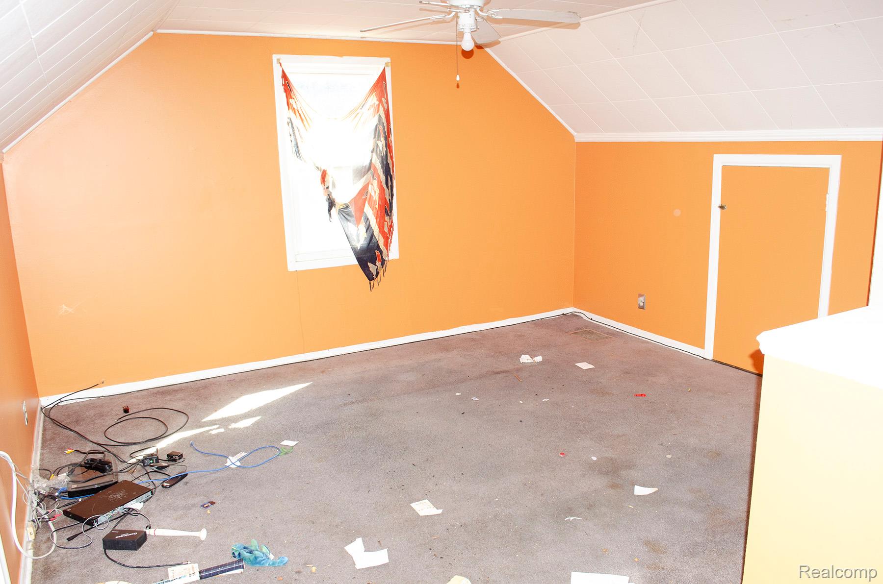 1833 Mayburn Street Property Photo 18