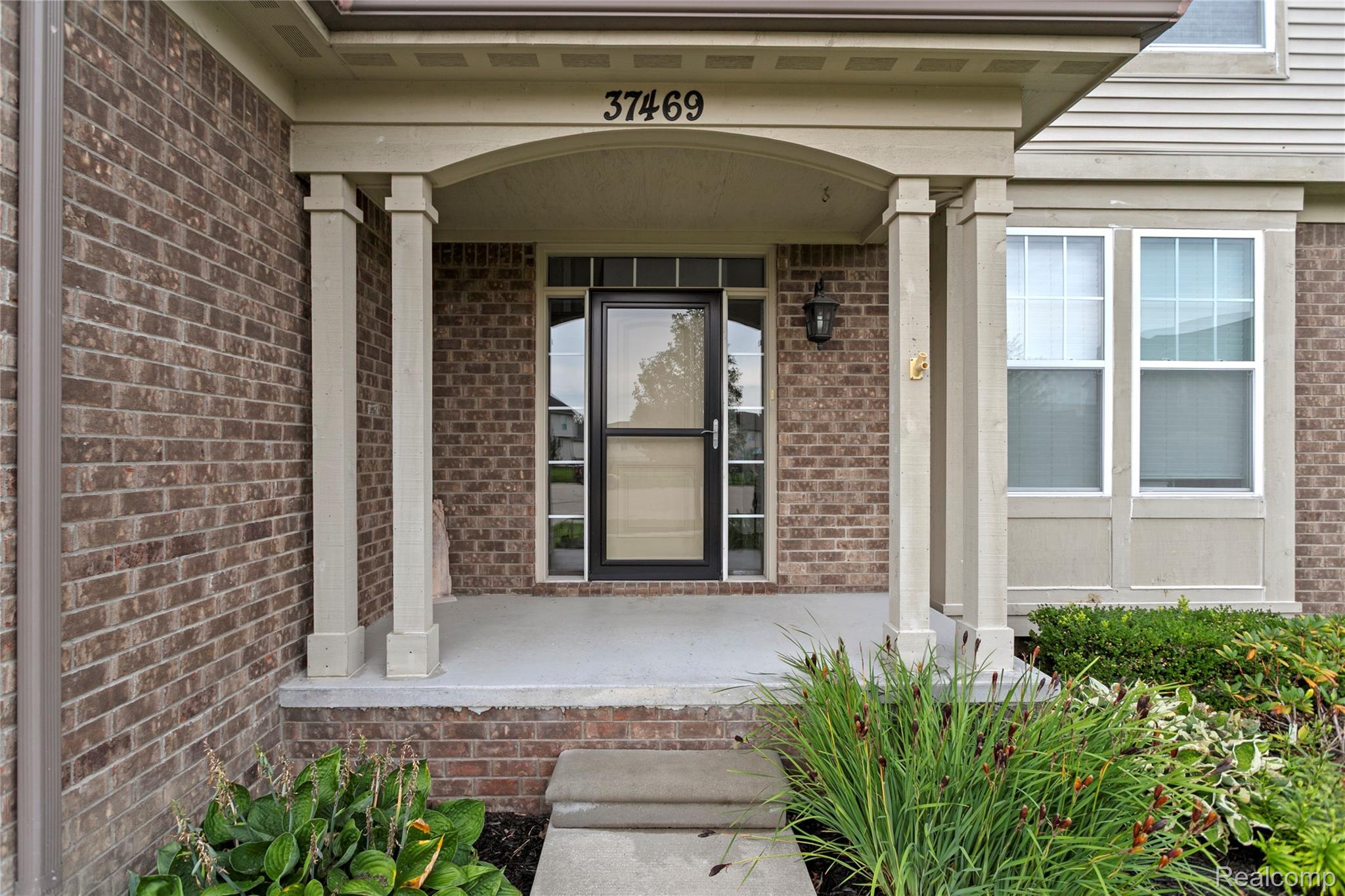 37469 Karen Ann Court Property Photo 6