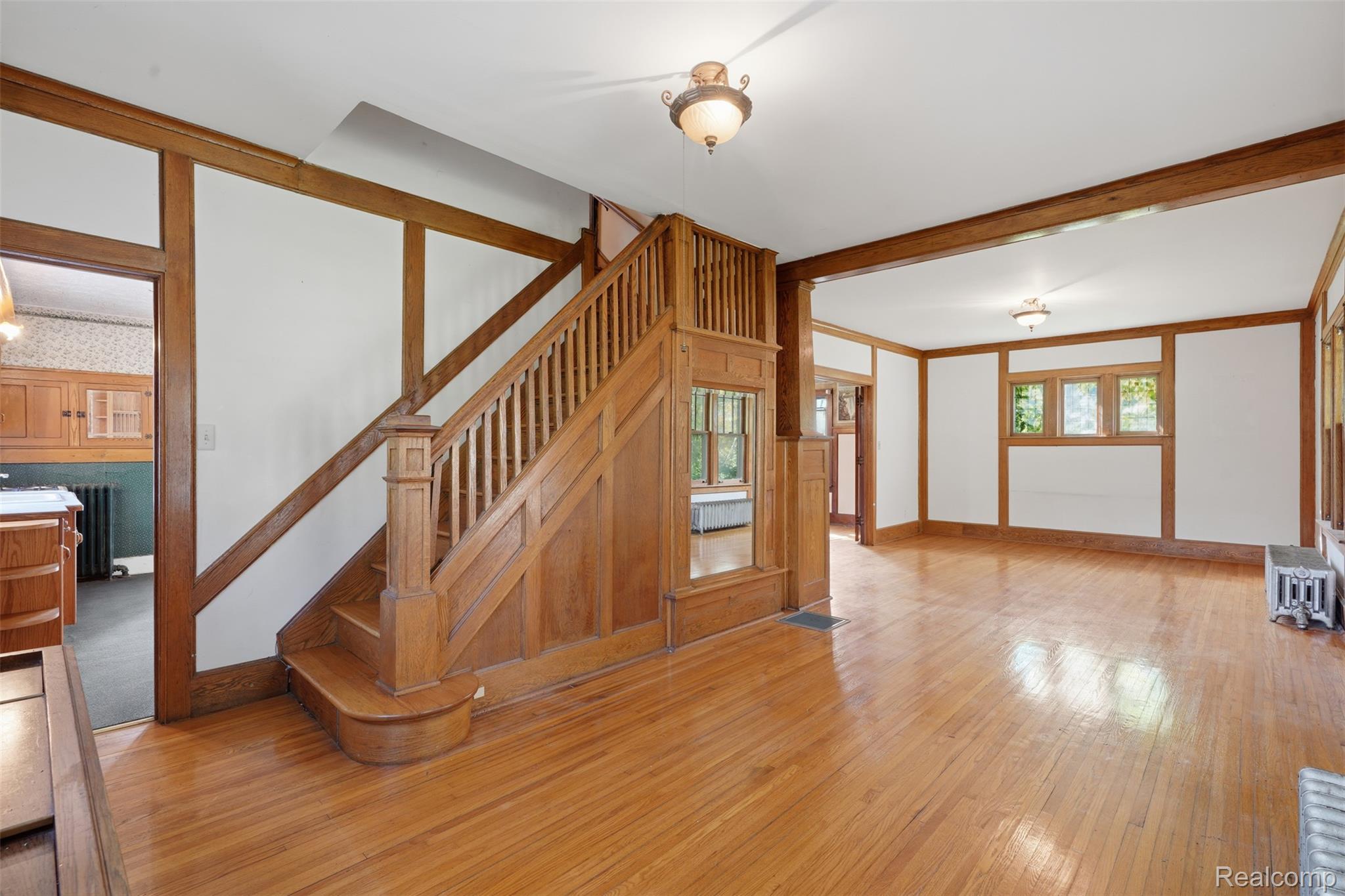 19701 Karr Road Property Photo 4