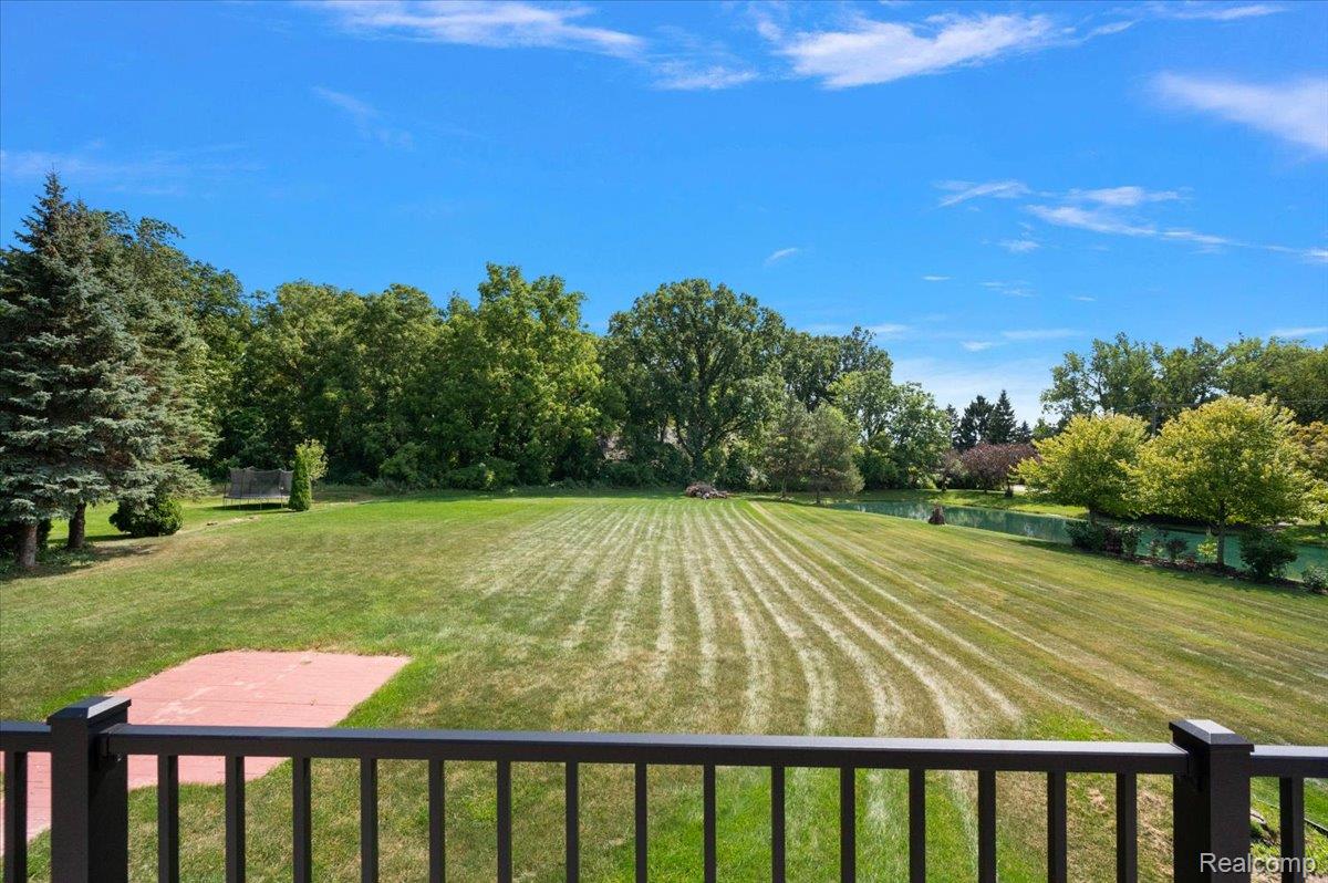 63142 Turnberry Way Property Photo 10