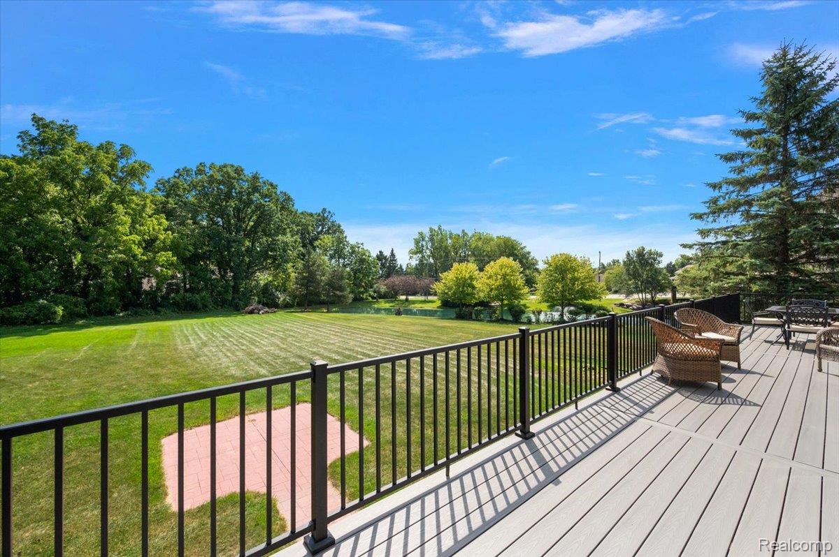 63142 Turnberry Way Property Photo 11