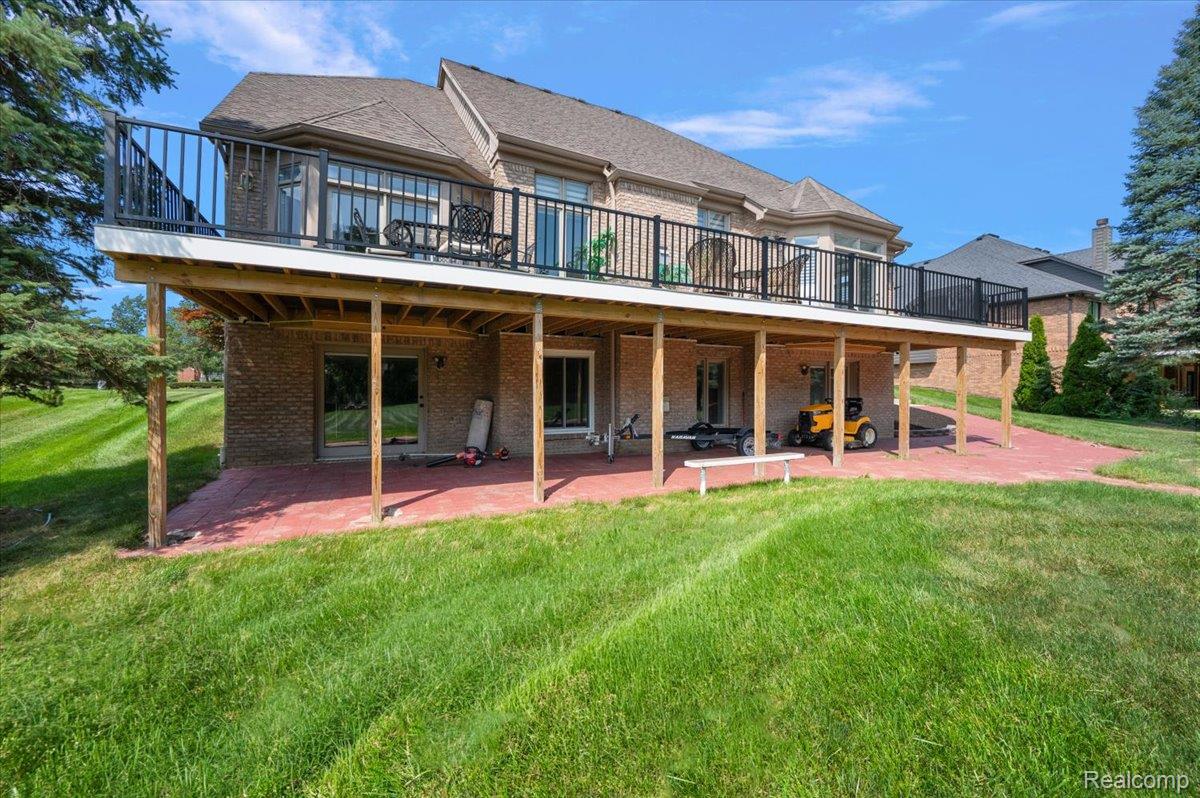 63142 Turnberry Way Property Photo 16