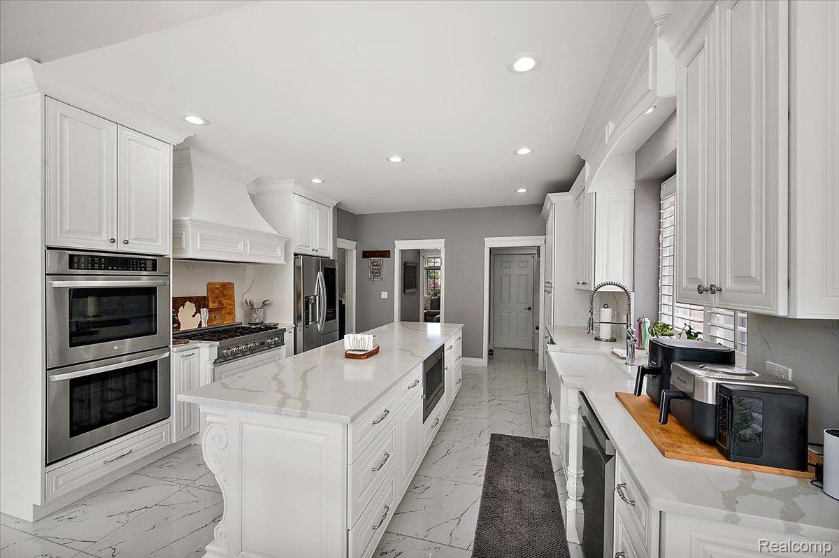 63142 Turnberry Way Property Photo 37