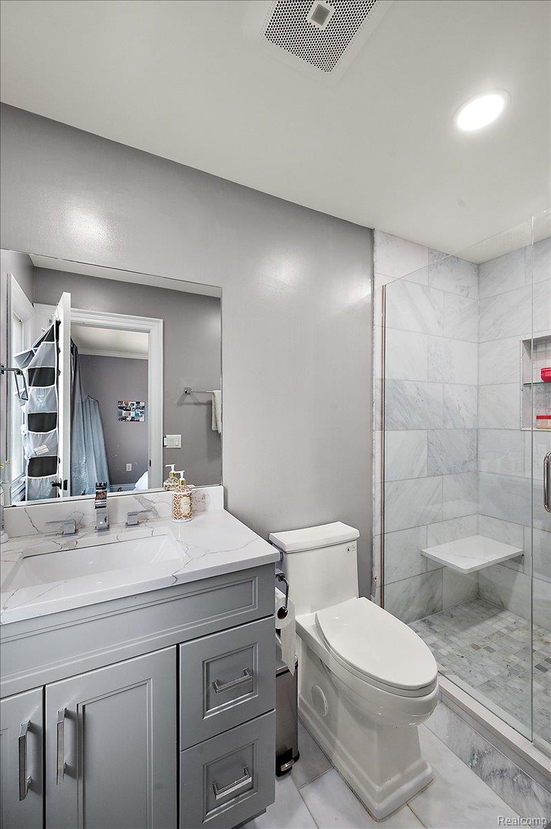 63142 Turnberry Way Property Photo 56