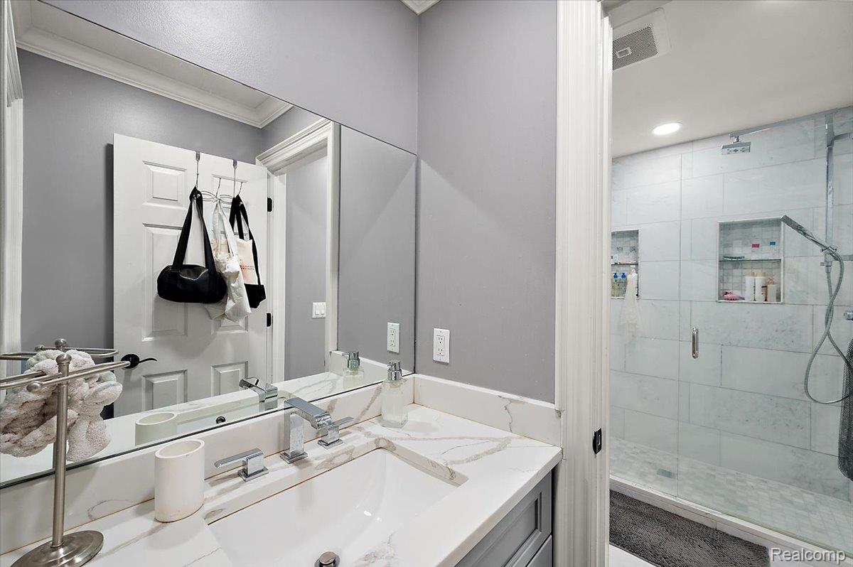 63142 Turnberry Way Property Photo 62