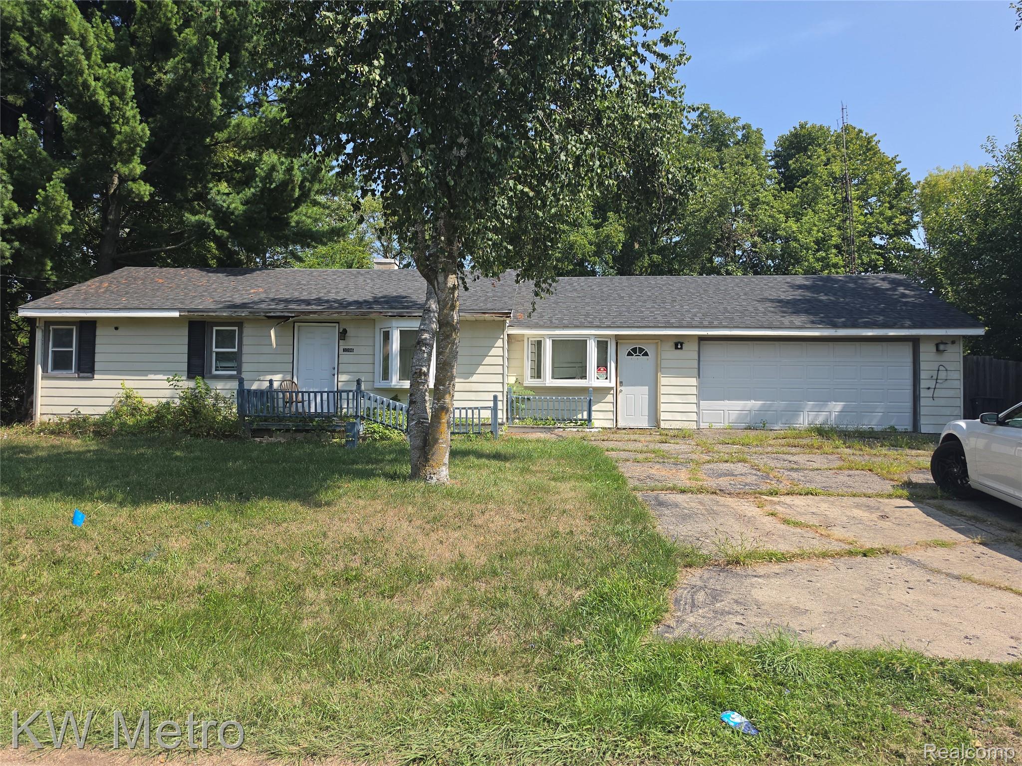 3096 Devonshire Street Property Photo 1