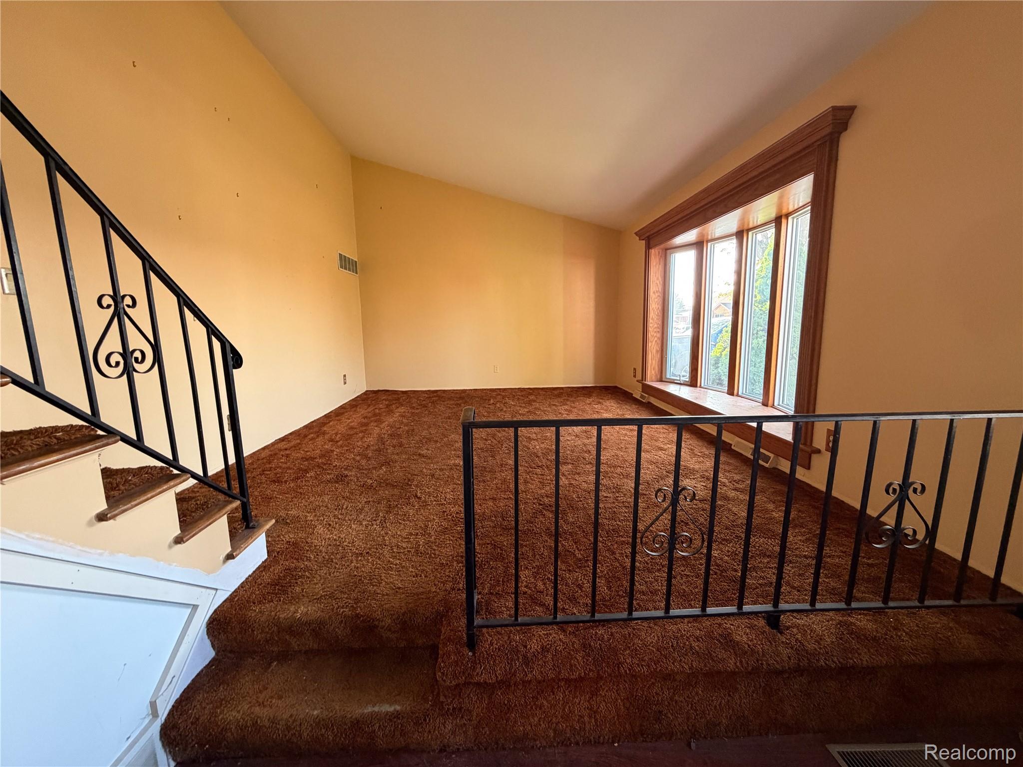 14111 Huntington Street Property Photo 8