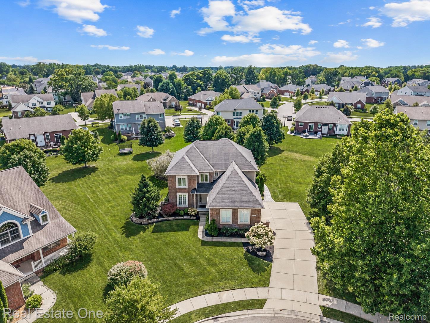 26690 Kentucky Court Property Photo 1