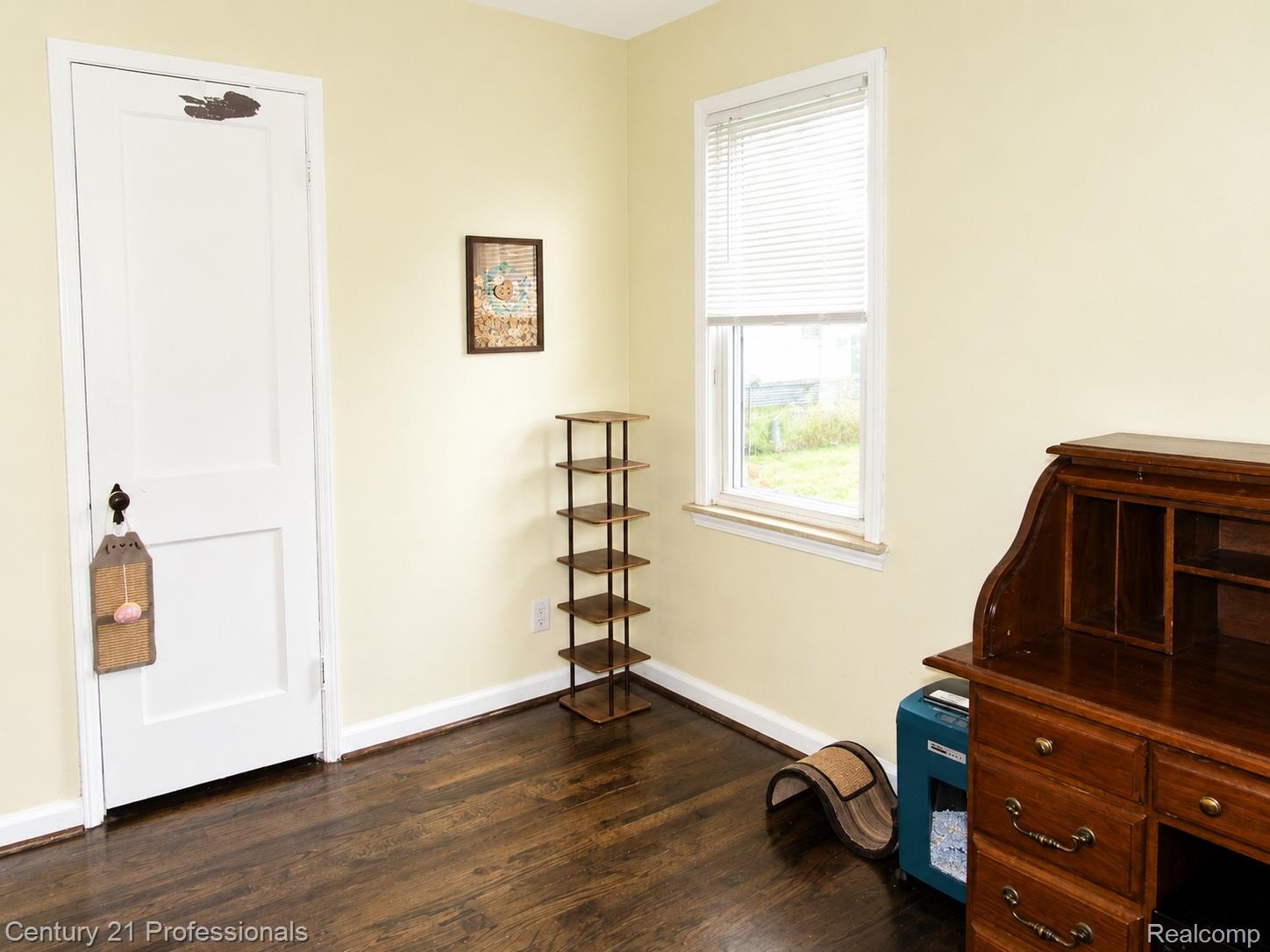 7150 Ziegler Street Property Photo 10