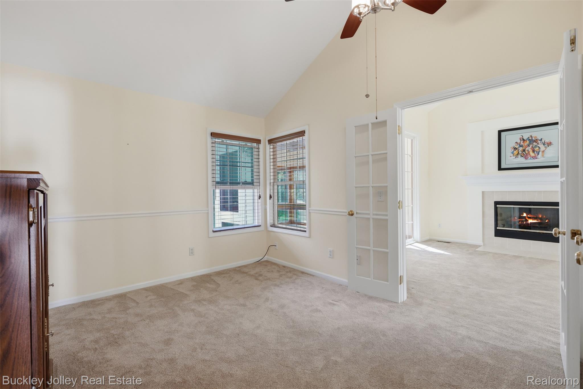 4784 New Haven Drive Property Photo 8