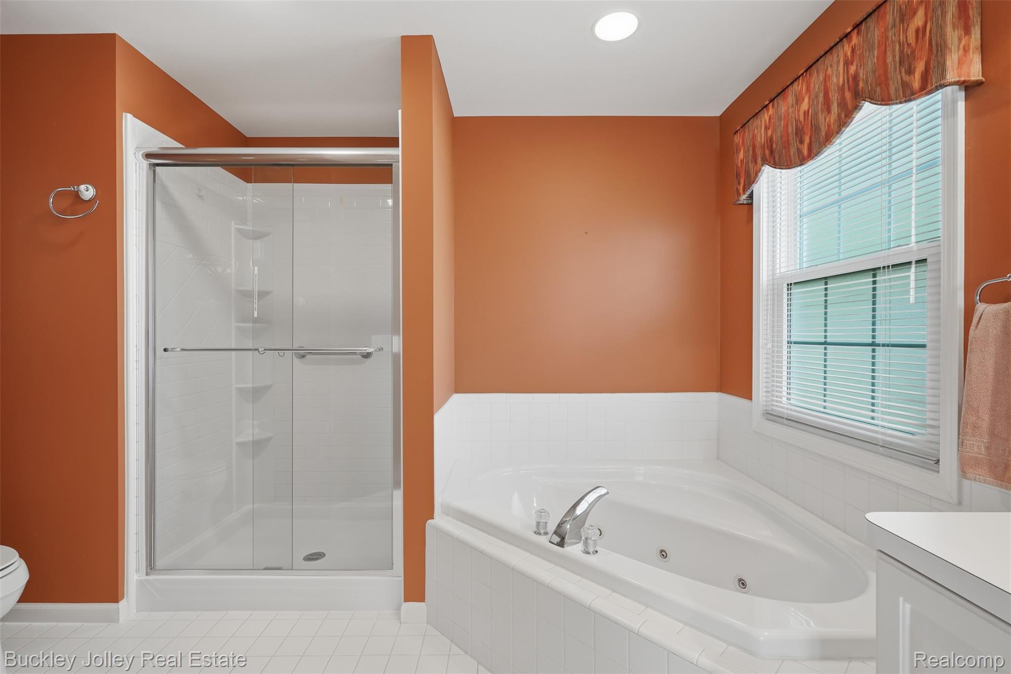 4784 New Haven Drive Property Photo 12