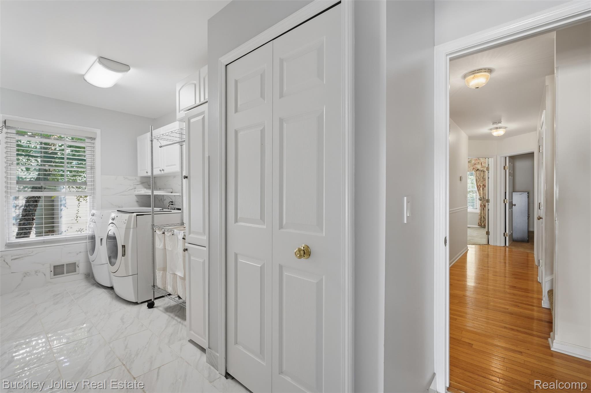 4784 New Haven Drive Property Photo 15