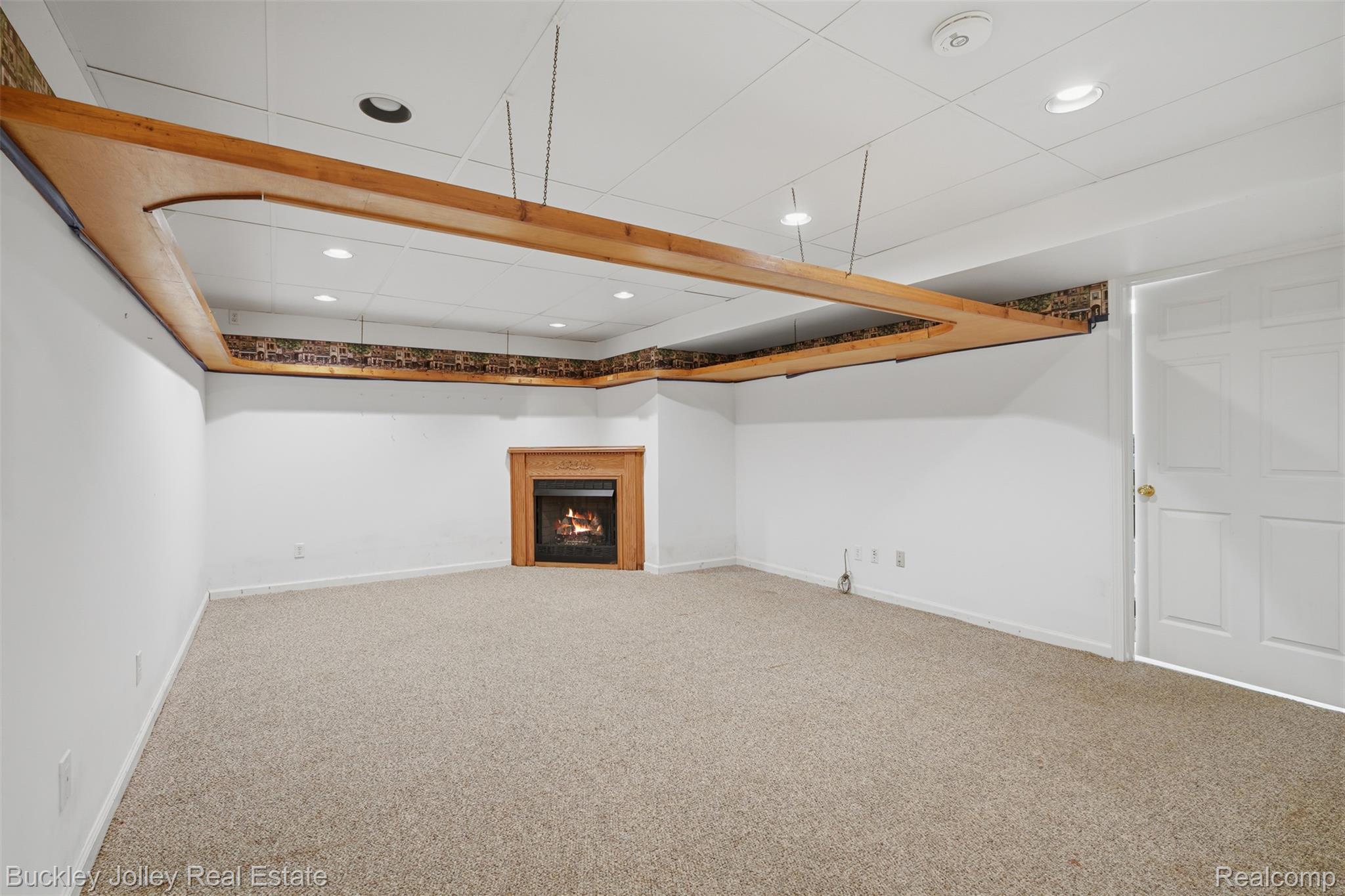 4784 New Haven Drive Property Photo 24