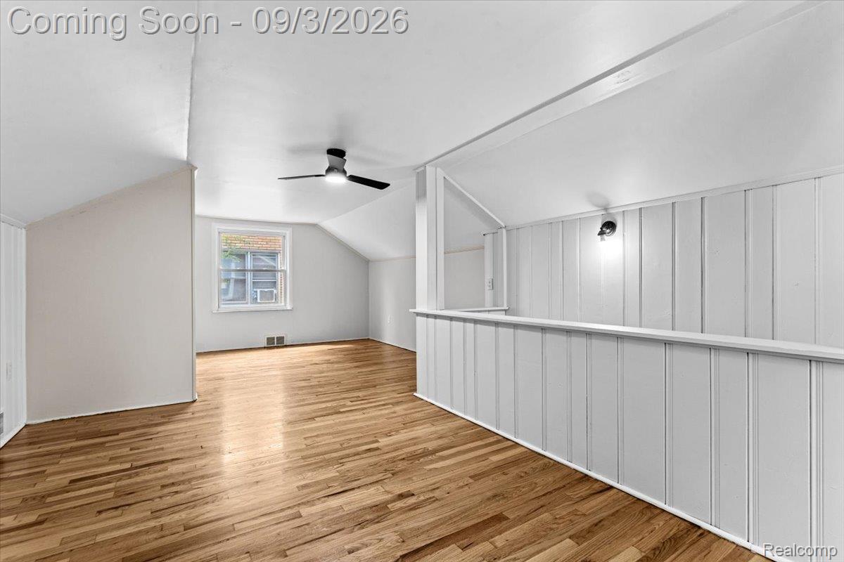 8550 W Outer Drive Property Photo 22