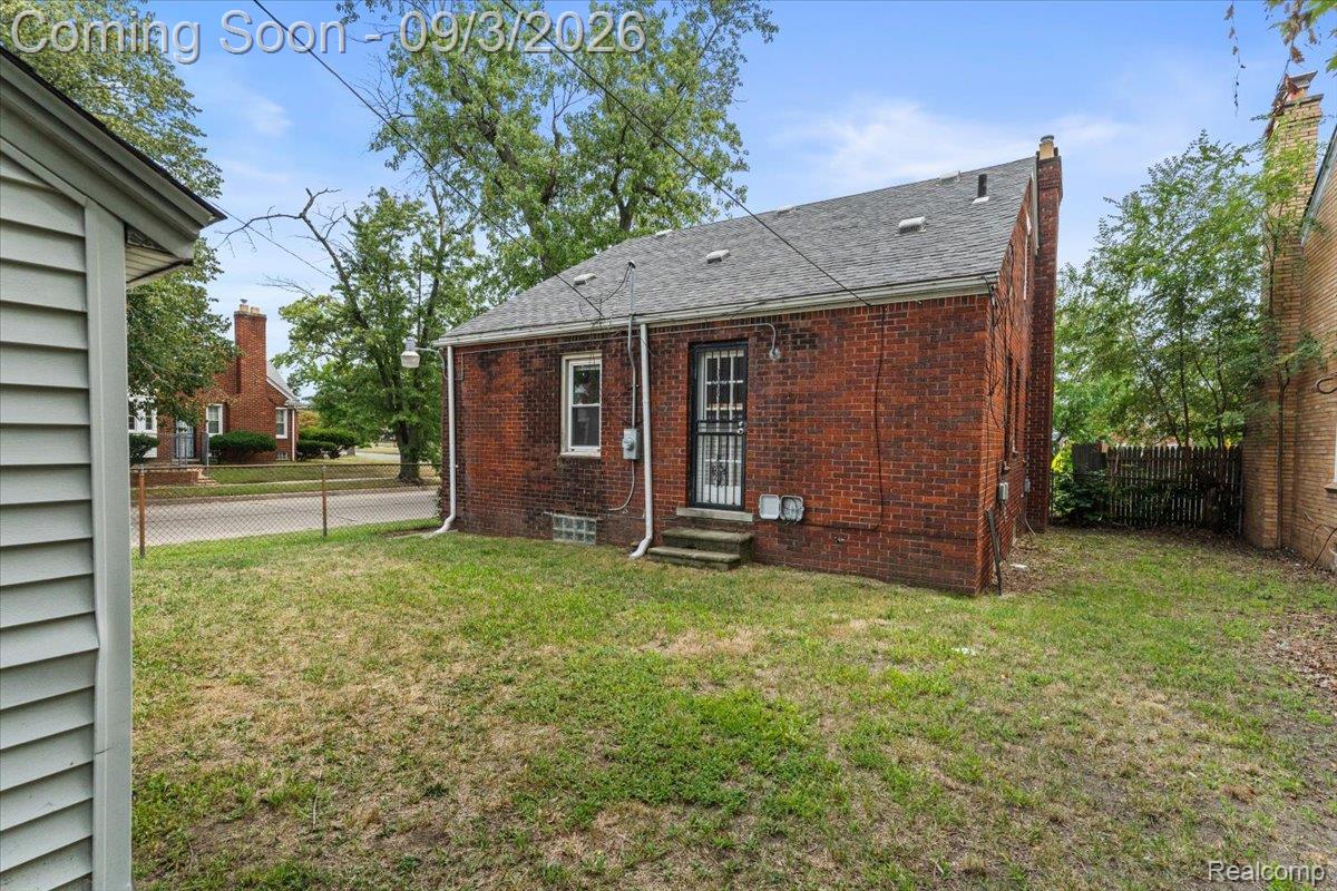 8550 W Outer Drive Property Photo 29