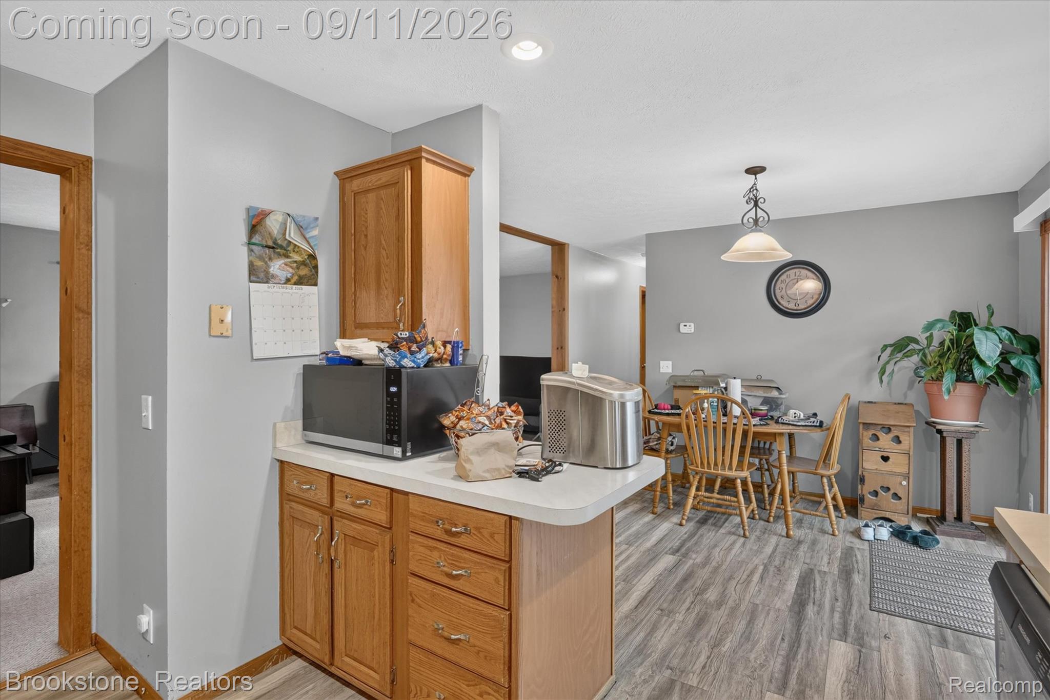 1812 S Steel Road Property Photo 13