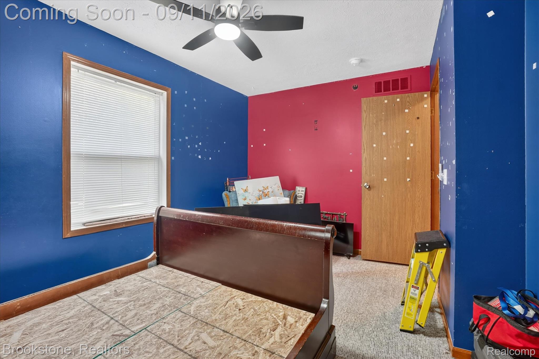 1812 S Steel Road Property Photo 20