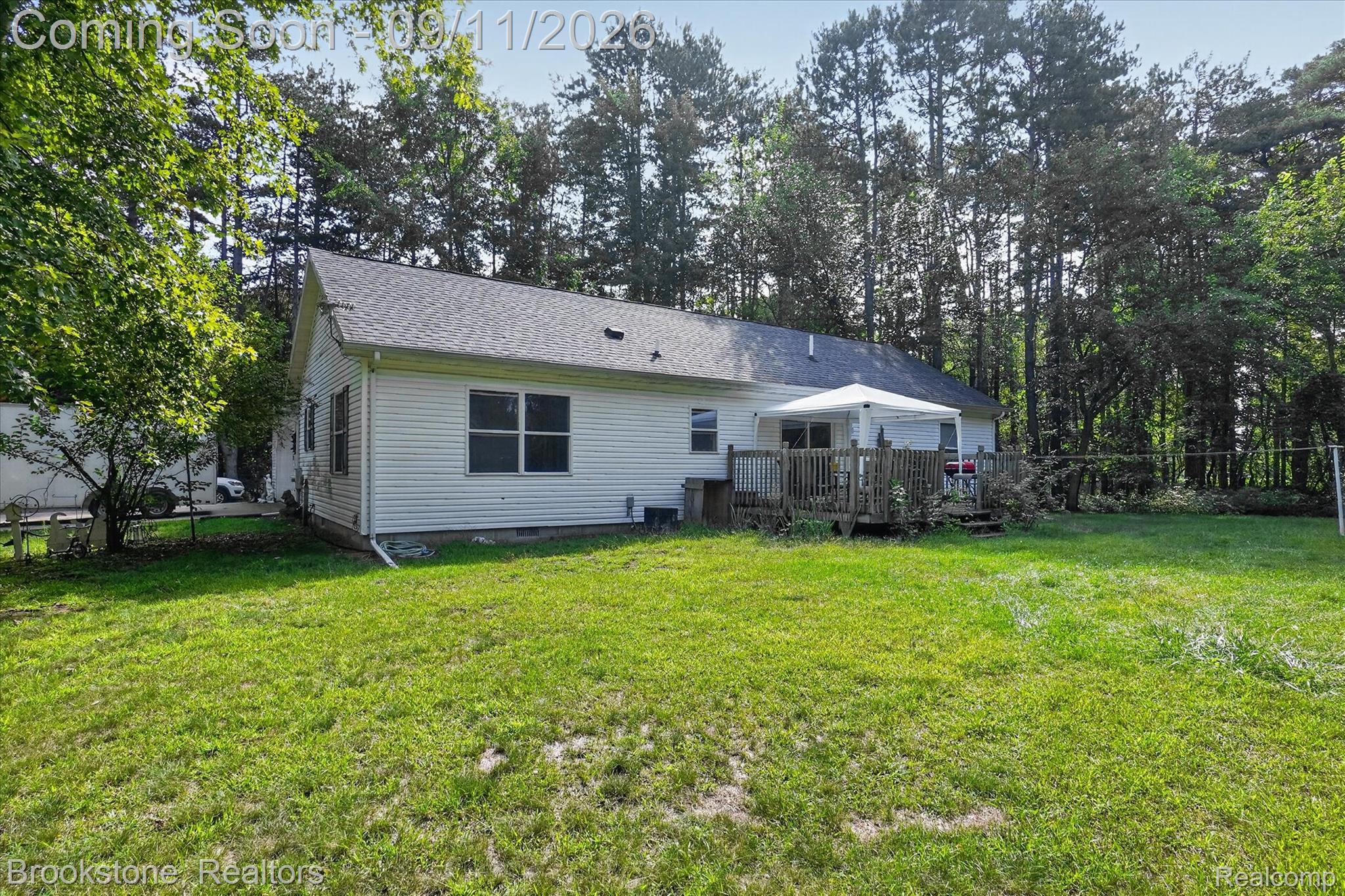 1812 S Steel Road Property Photo 26