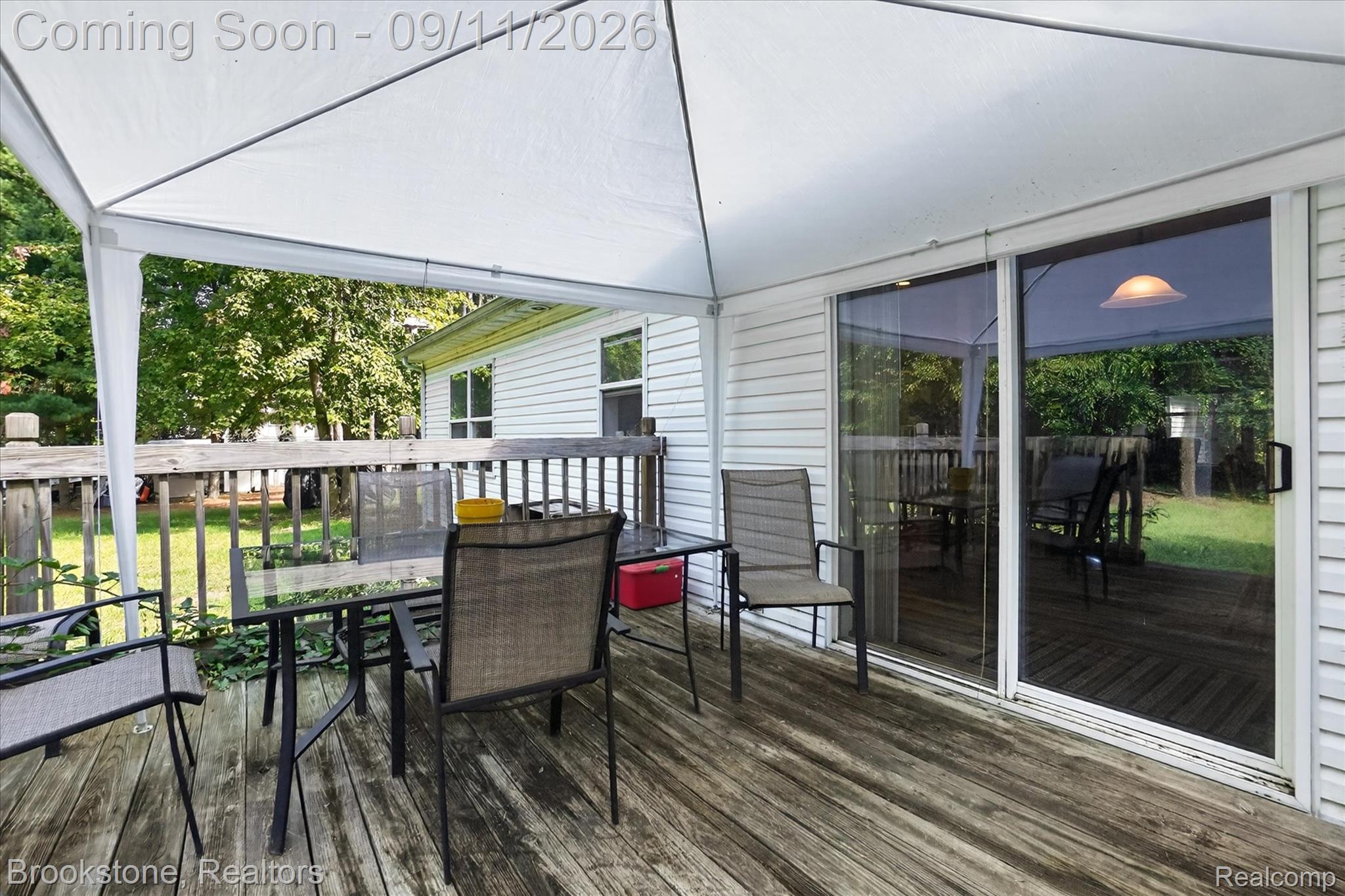1812 S Steel Road Property Photo 30