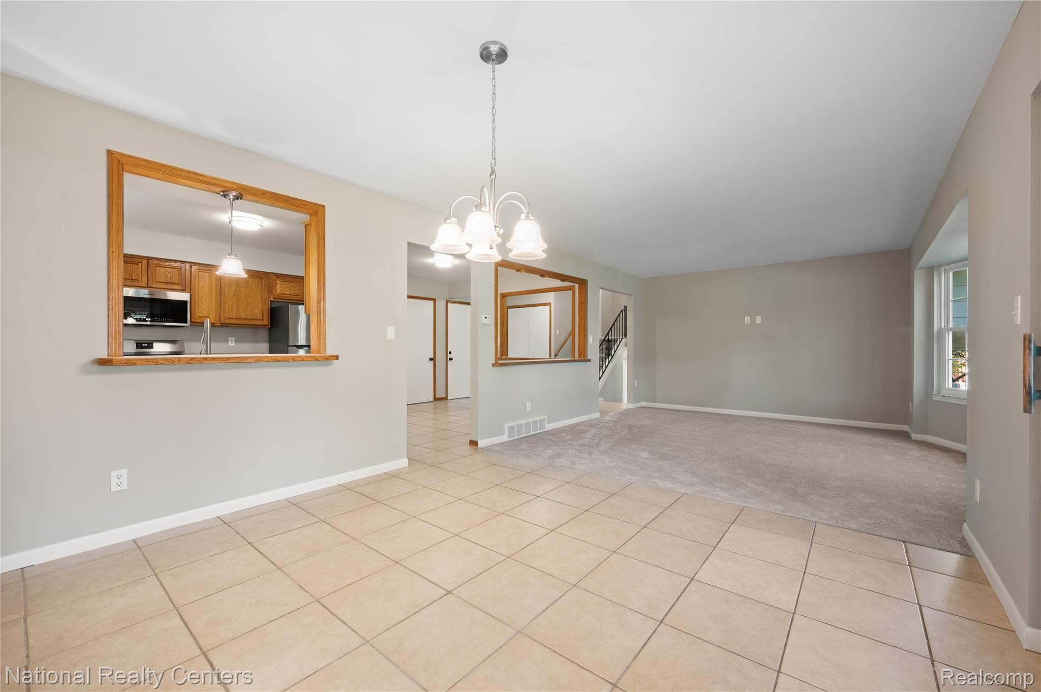 45162 Forest Trail Drive Property Photo 8